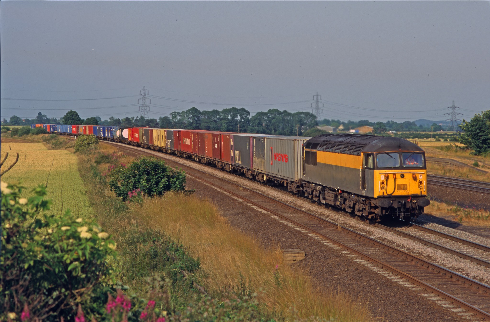 Rail Thing - UK 1990s Railscene | *Civil engineers class 56 No.56048 ...