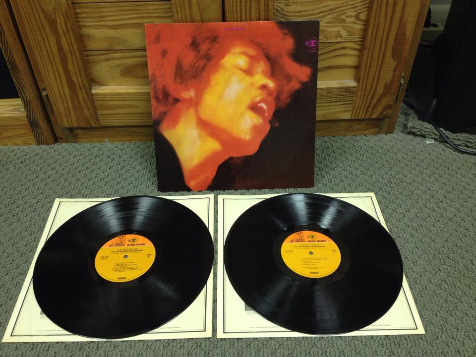 On September 13, 2011 the super deluxe 4CD/8LP box set THE JIMI