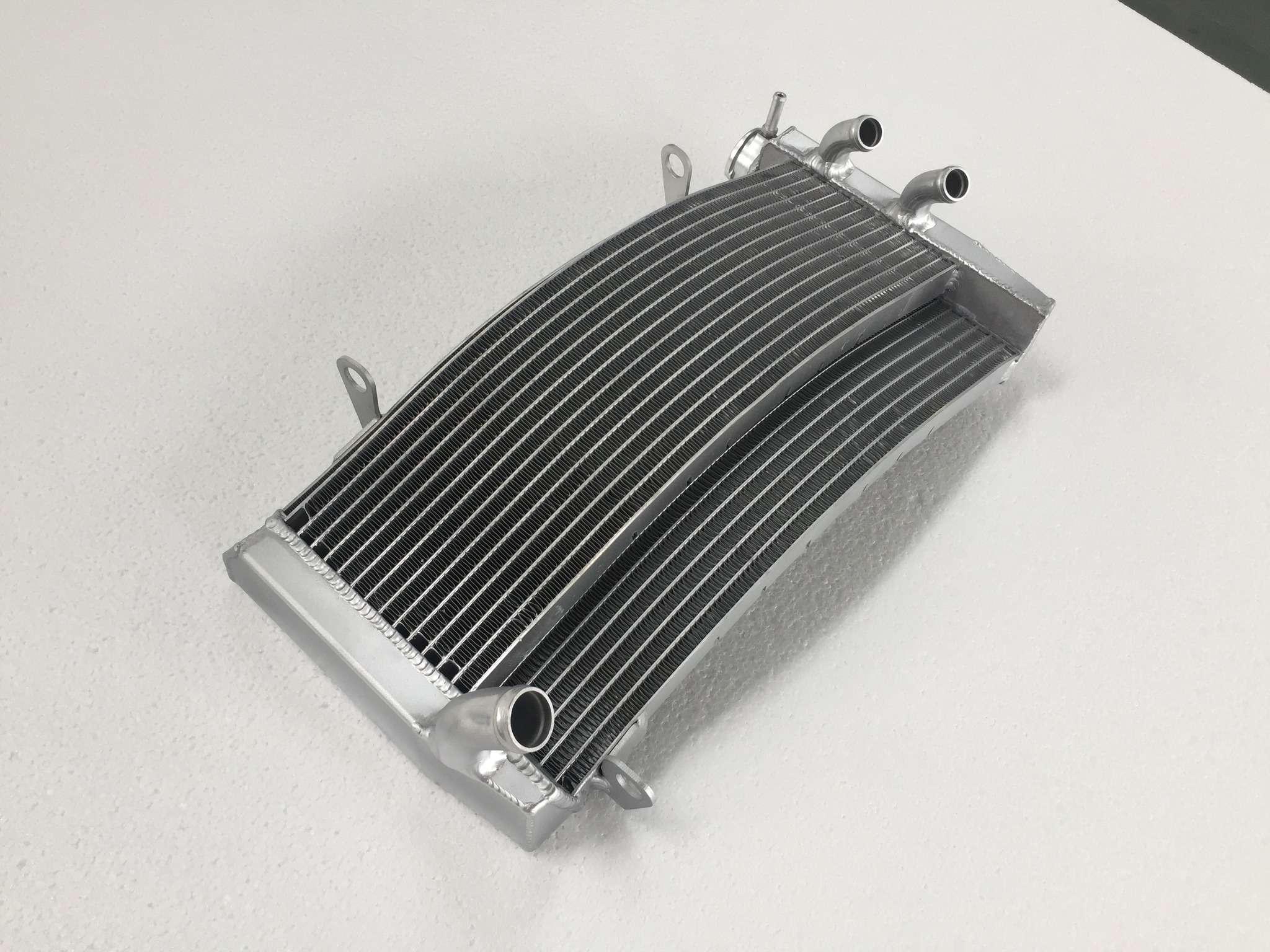 TZ250 Radiator 59W？ TZ250 Radiator 59W？ YAMAHA OEM Left/Right Radiators YZ250 2002