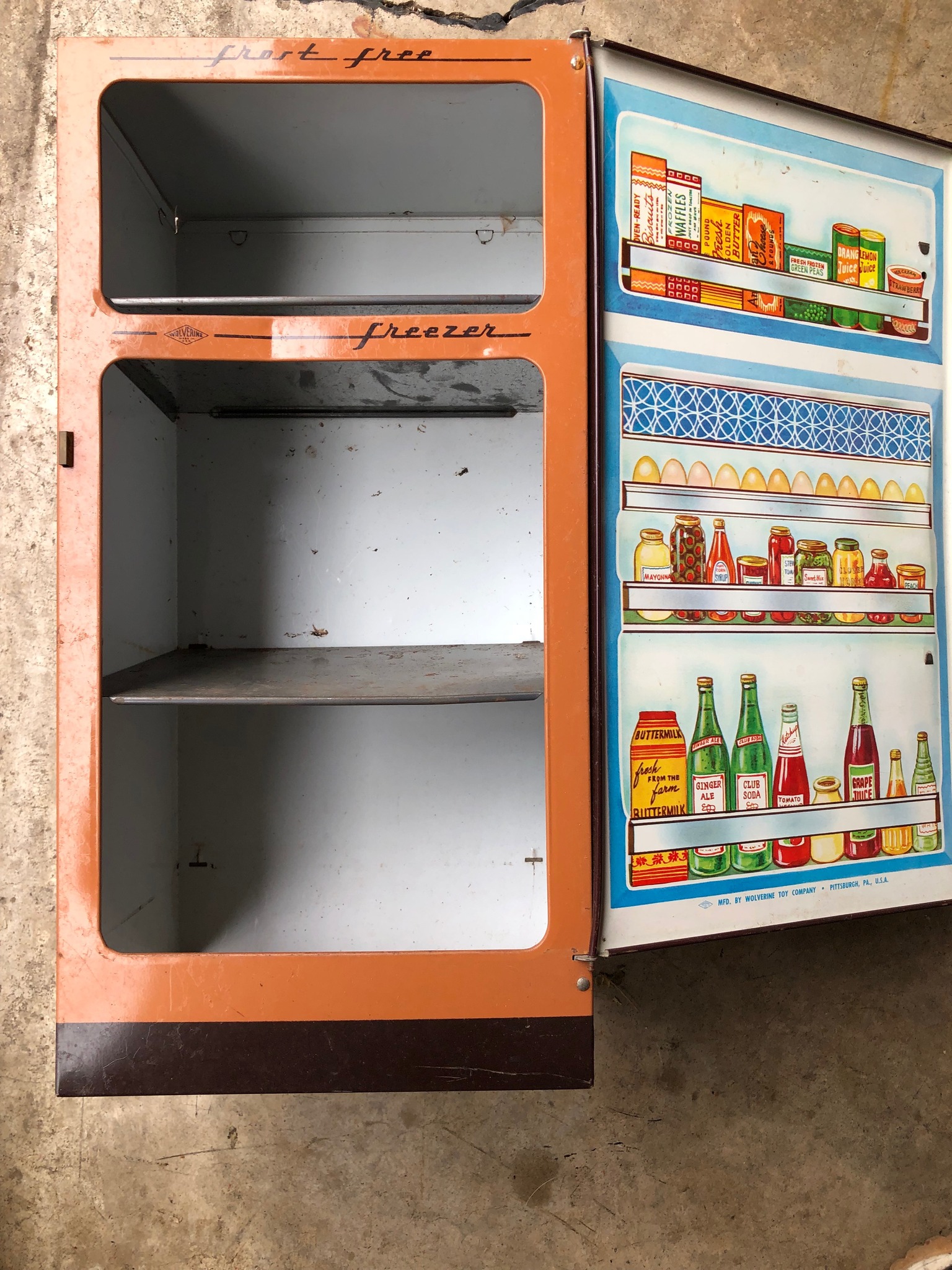 Vintage metal Wolverine toy refrigerator. Guessing 1960s. Decent