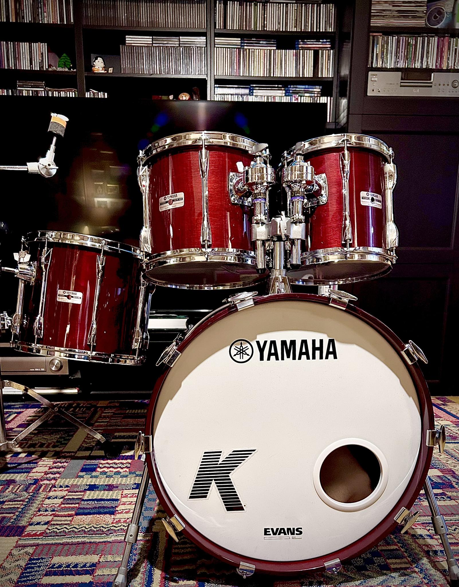 YAMAHA -212 フルート Hi. from Italy, a fine machine for fine music.
