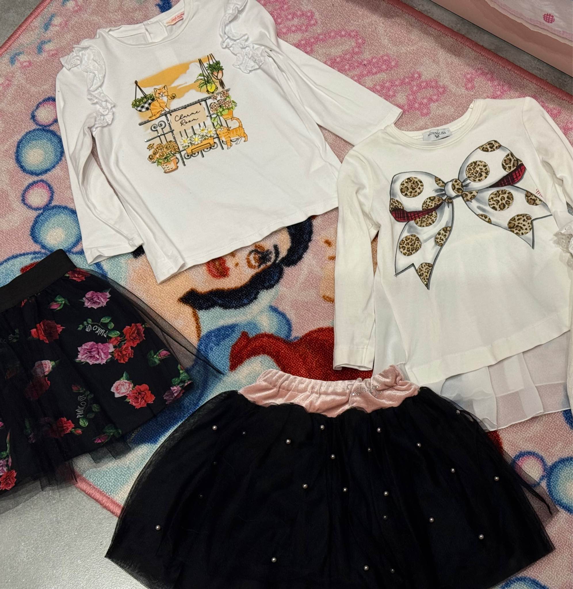 Bundle clothes Girl 4y branded | Used - like new | €25.00 | Luqa  display picture 1