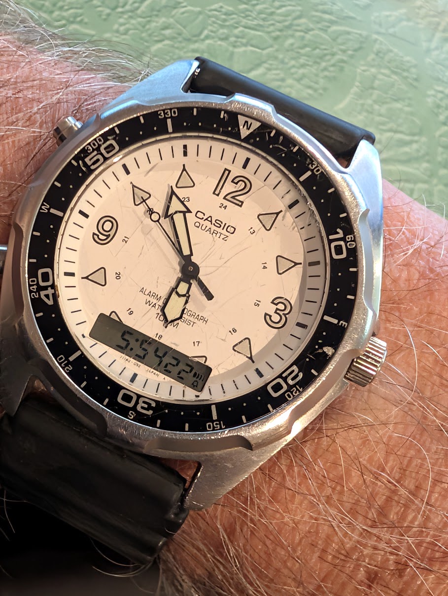 【稼働品】CASIO 石英式 干支 MQ-397B Casio MQ-397B watch identification and information request