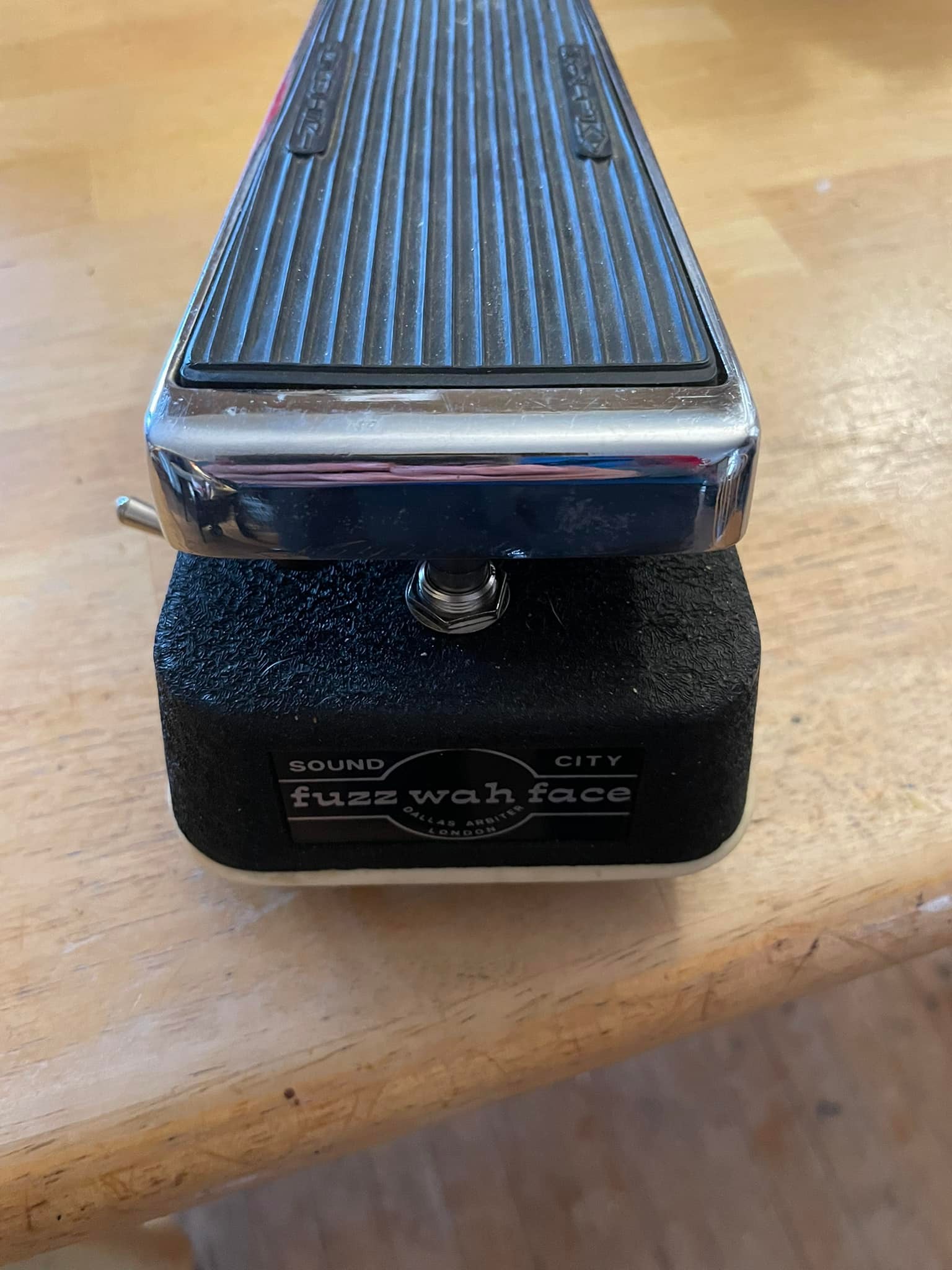 Dallas Arbiter Fuzz Wah Face Pedal Modifications and User Experiences