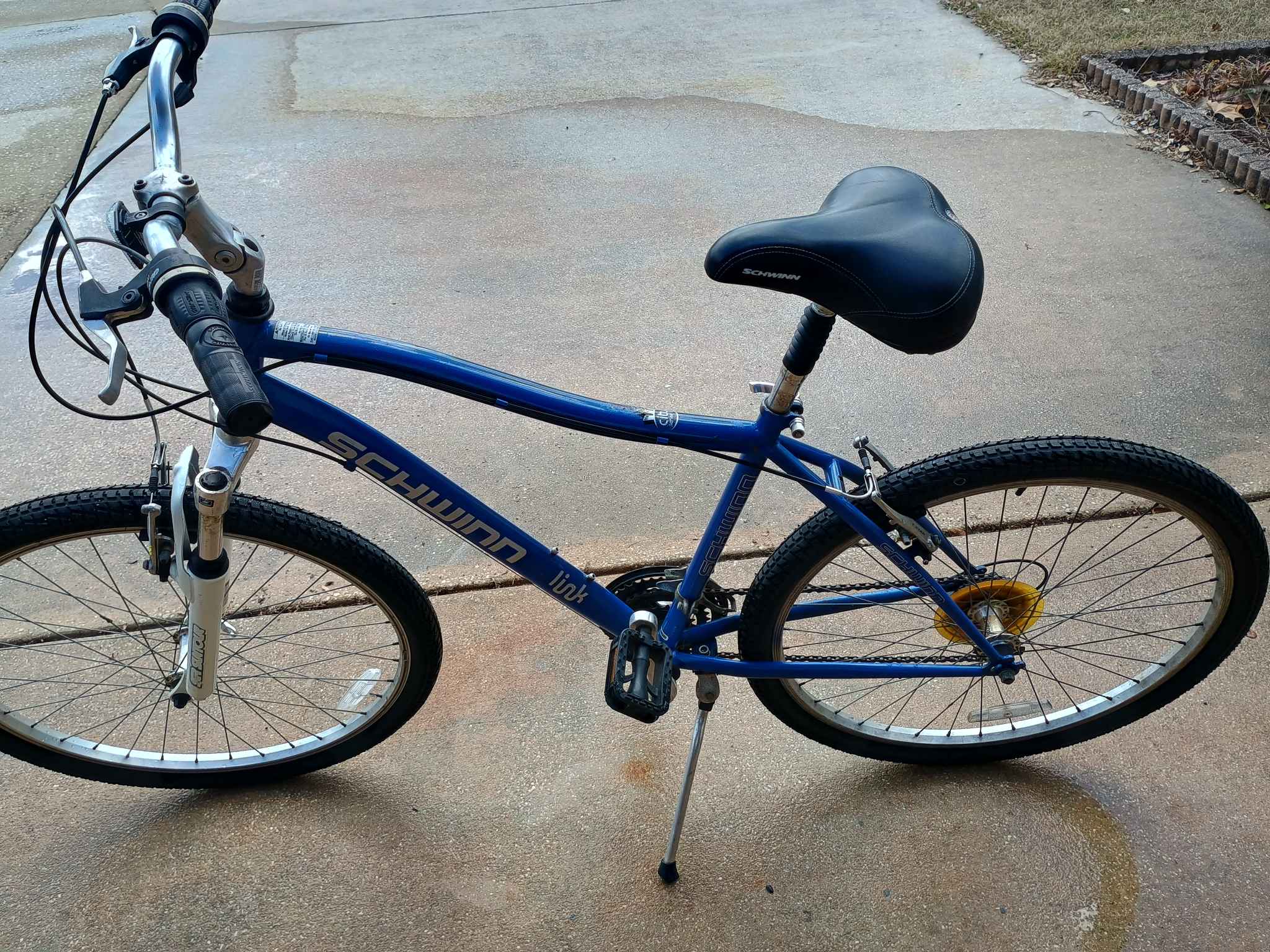 schwinn link bicycle Men's Trailway 700c/28" Hybrid Bike inch aluminum frame 26 Schwinn Link Mountain Bike