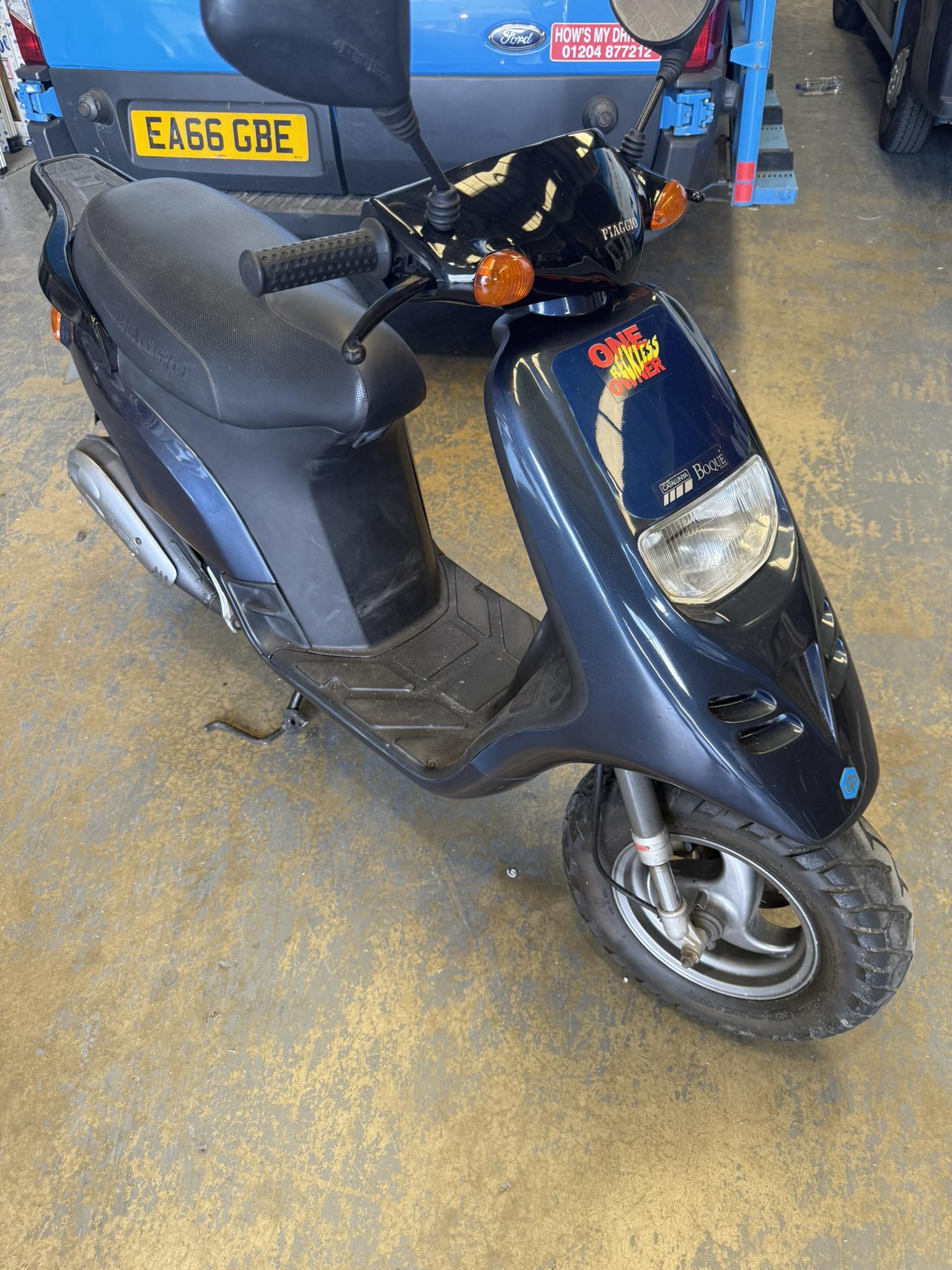 Hello guys, I have a Piaggio Typhoon 80 original, can anyone tell 