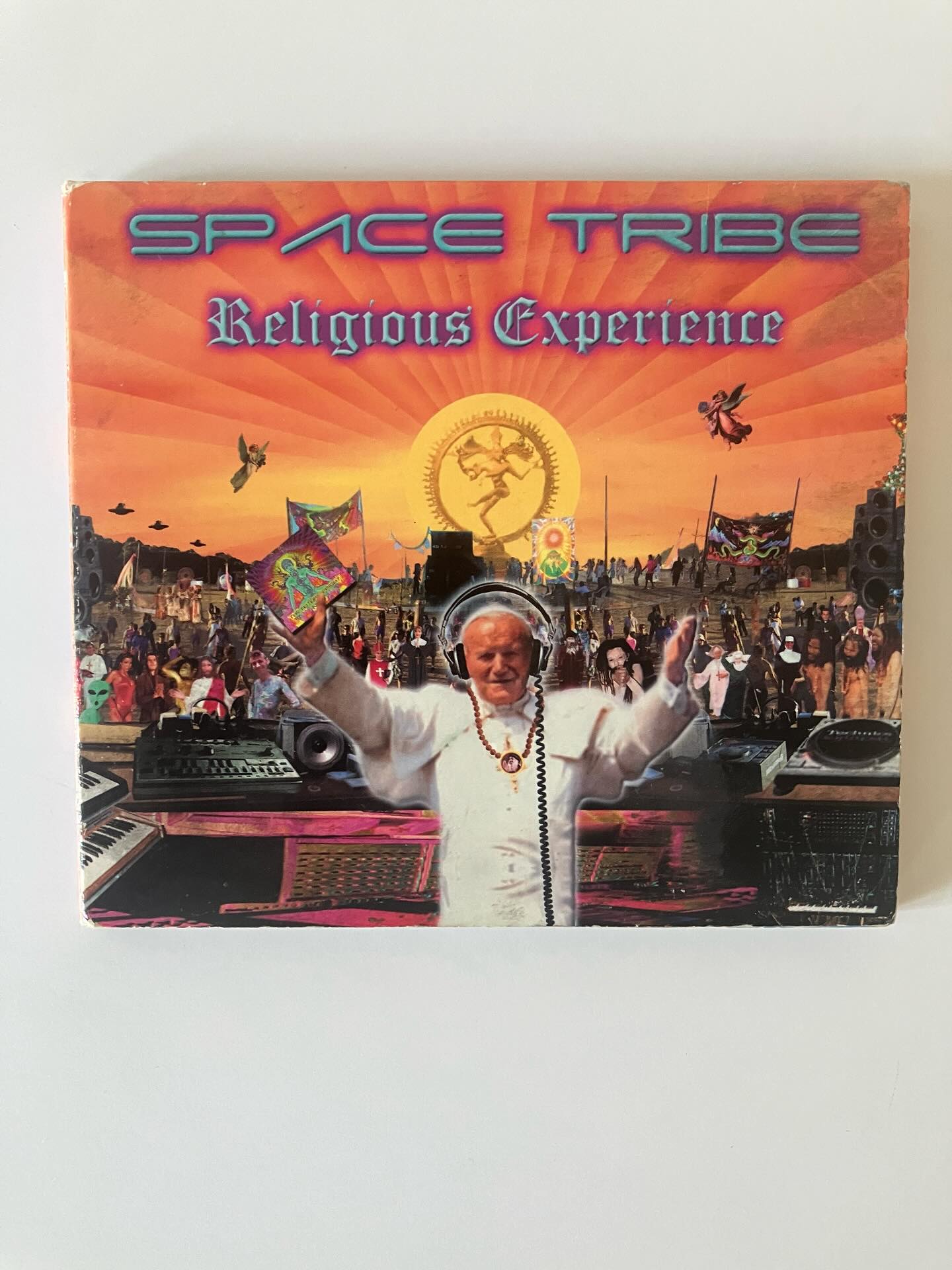 Fredags-vinyl ❤️ Space Tribe - 2000 O.D., 1999. Af en eller 