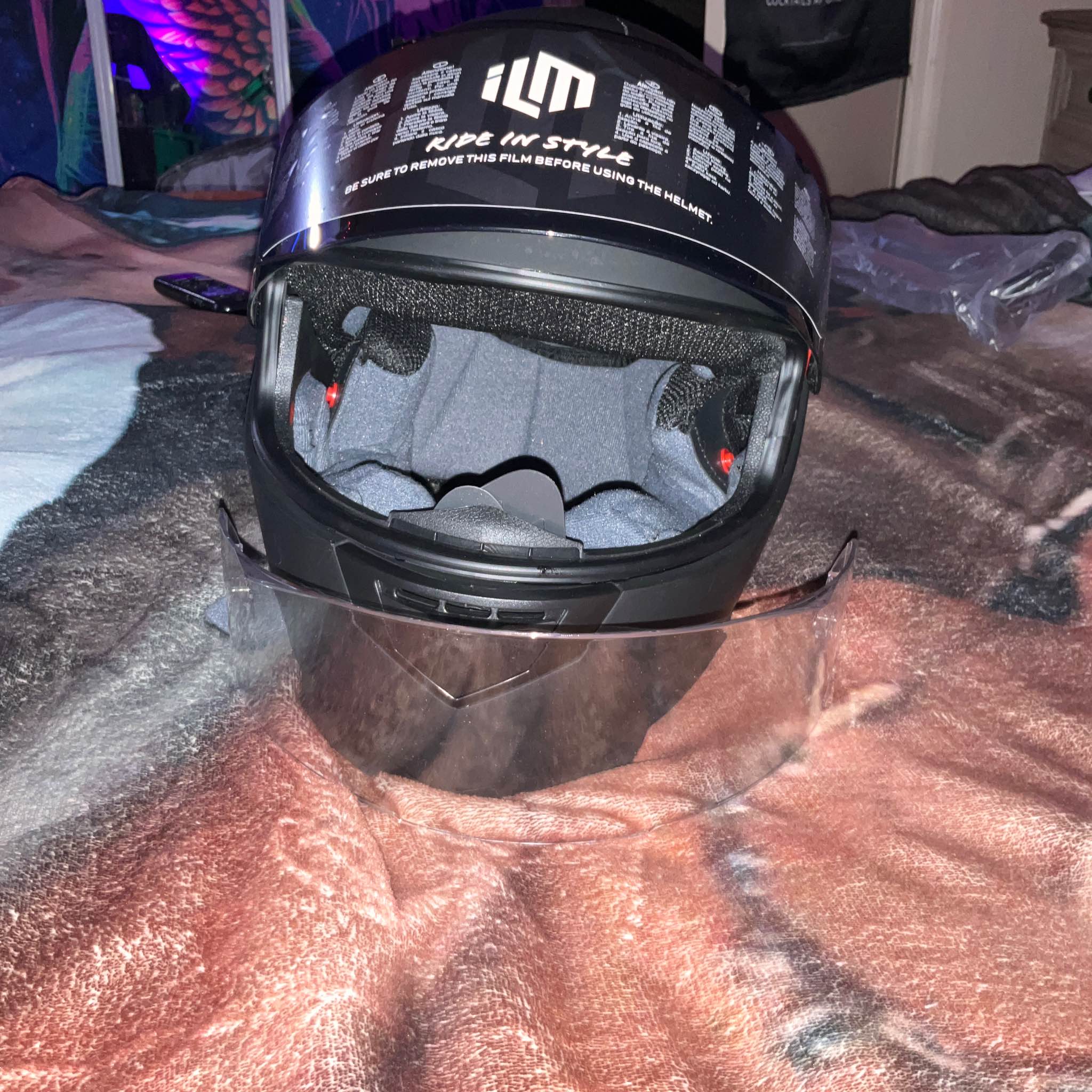 film on inside of icon helmet KFVGHXFG 4 PCS Motorcycle Visor Anti Fog for SR-500 2012-2012, Rain Resistant HD Helmet Shield Films, Clear Patch, Anti-Steaming Insert, Clear Vision : Automotriz New ILM-313 motorcycle helmet. Matte
