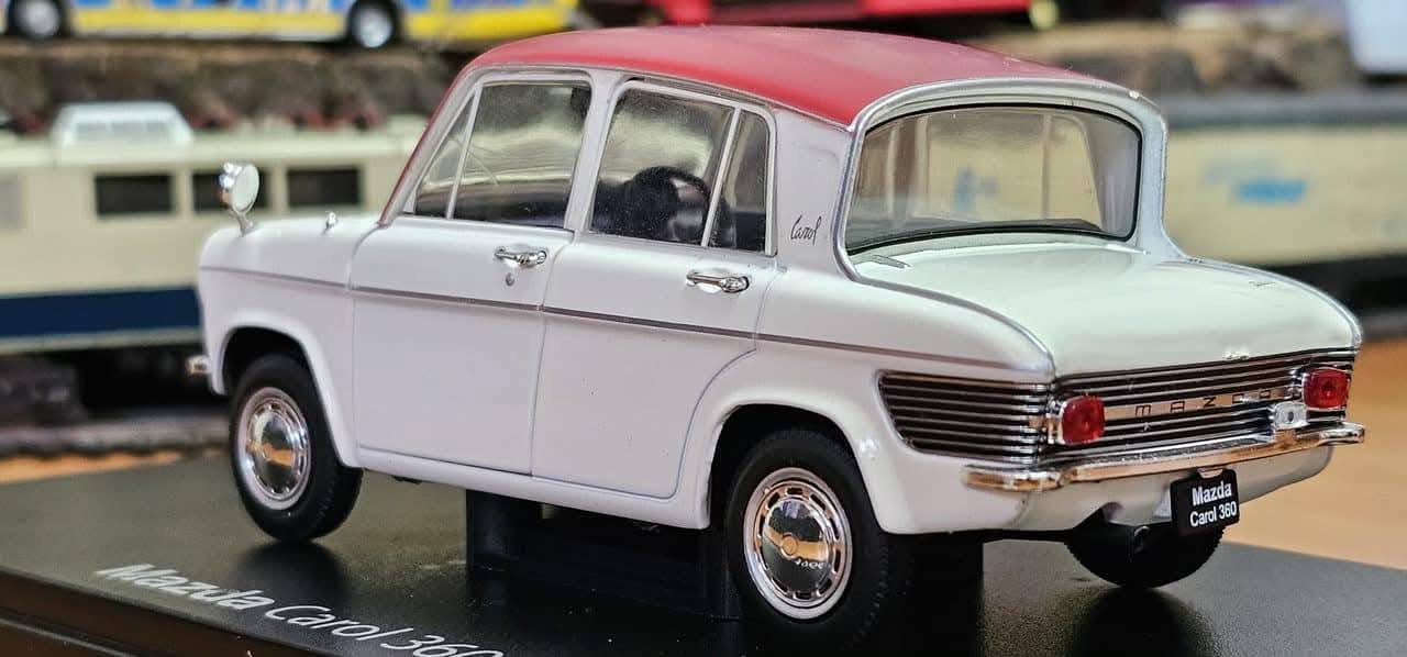 DCCL_M Mazda Carol 360 (1966) 1:24 Daluca Mazda Carol360 Carol 360