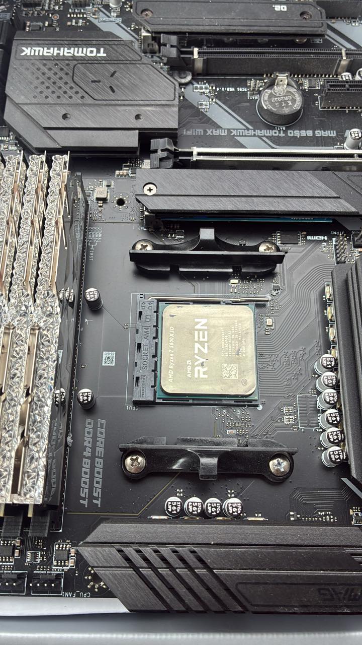 Ryzen 7 5800x/MSI B550 Tomahawk/32GB RAM worth $200?