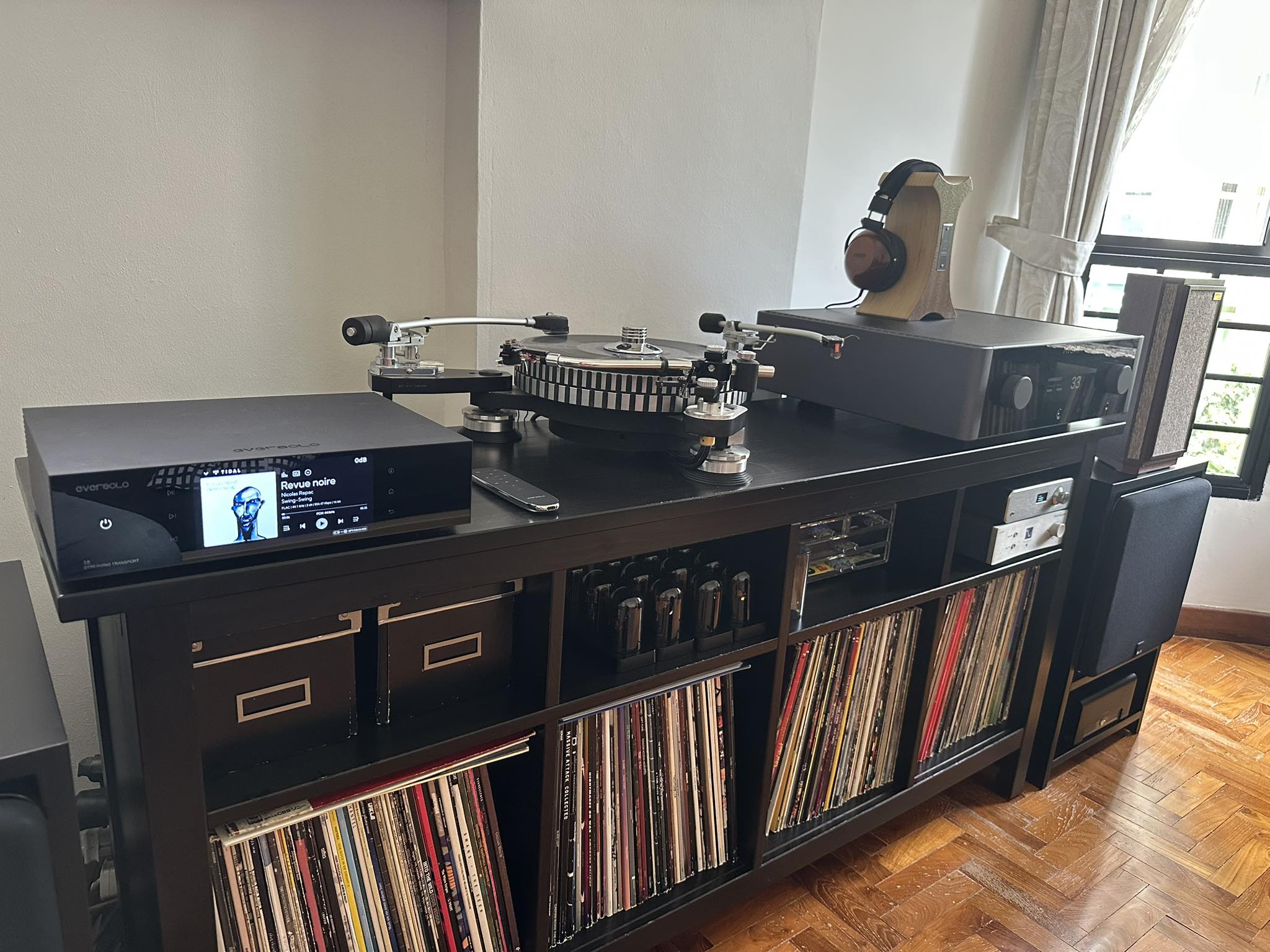 aiwa T33 And small charactor logo devices