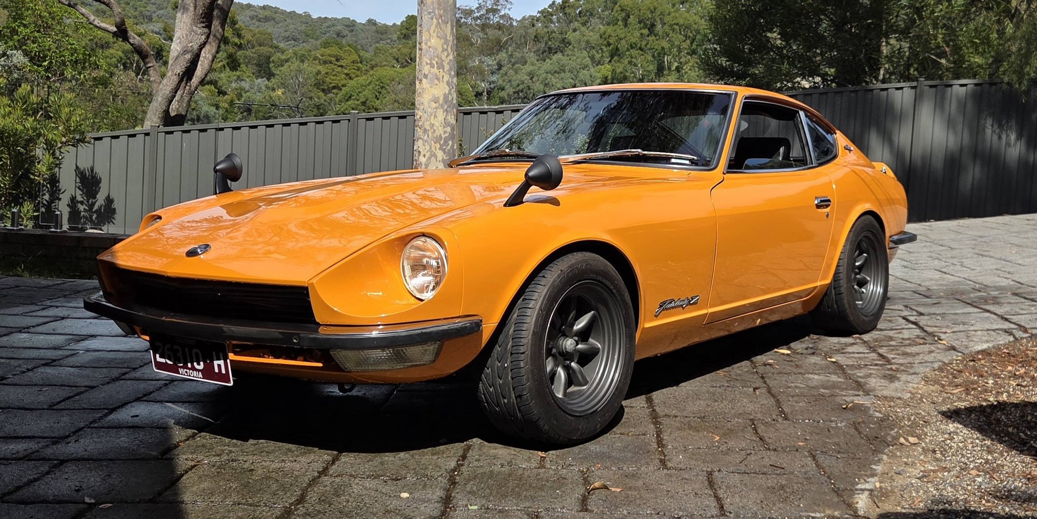 Datsun 240Z with Les Collins racing engine and SR14 gearbox upgrade