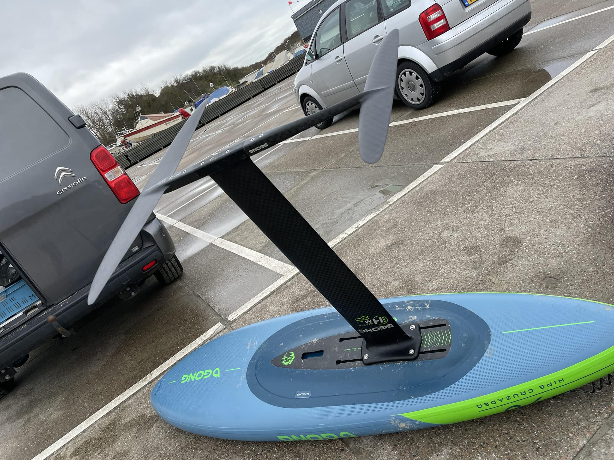 Can a Gong Hipe Cruzader 6.0 wingfoil board work for parawinging?