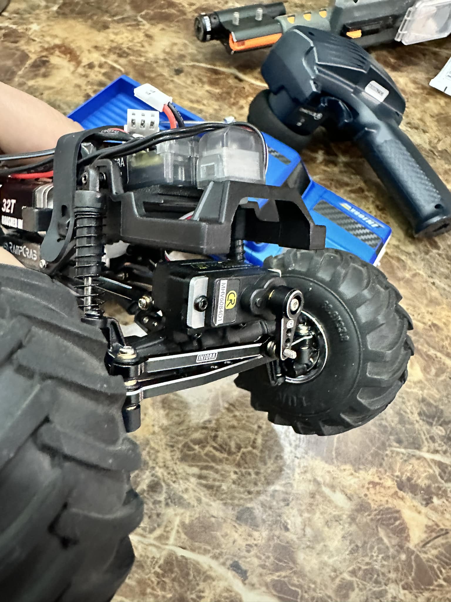 Servo Protector Con Adaptadores Traxxas # 3744