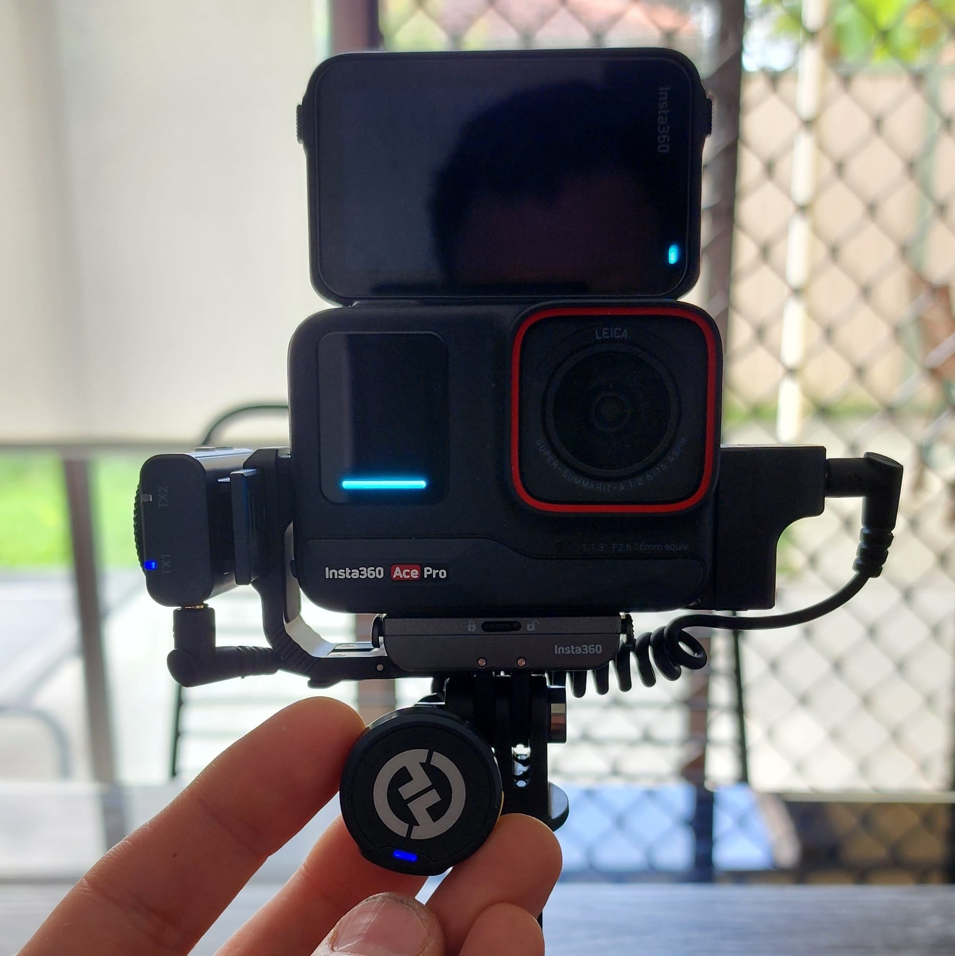 Is hollyland lark m2 compatible with dji equipment?