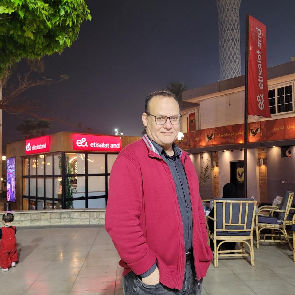 Roshdi Seoudi - بالنسبة للإعلامي أحمد موسى، فأنا لست من... | Facebook