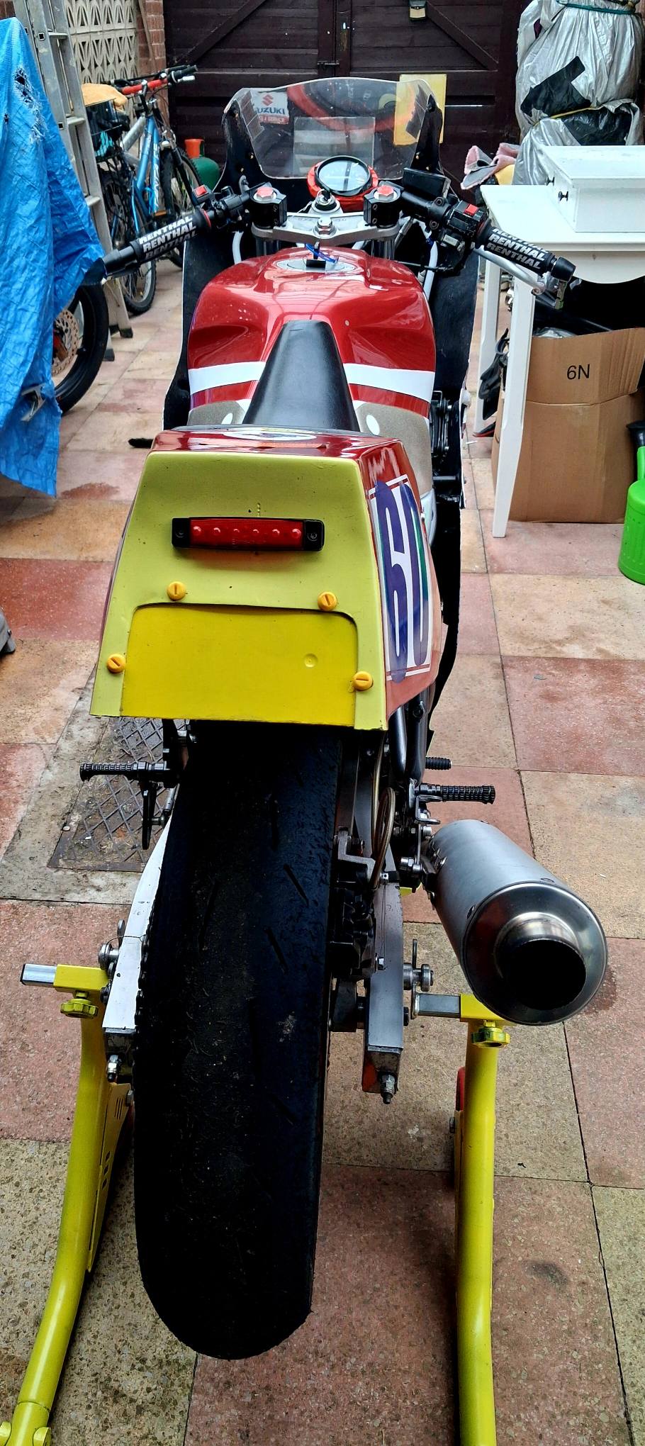 1987 Yamaha FZ600 track bike for sale with spares and championship