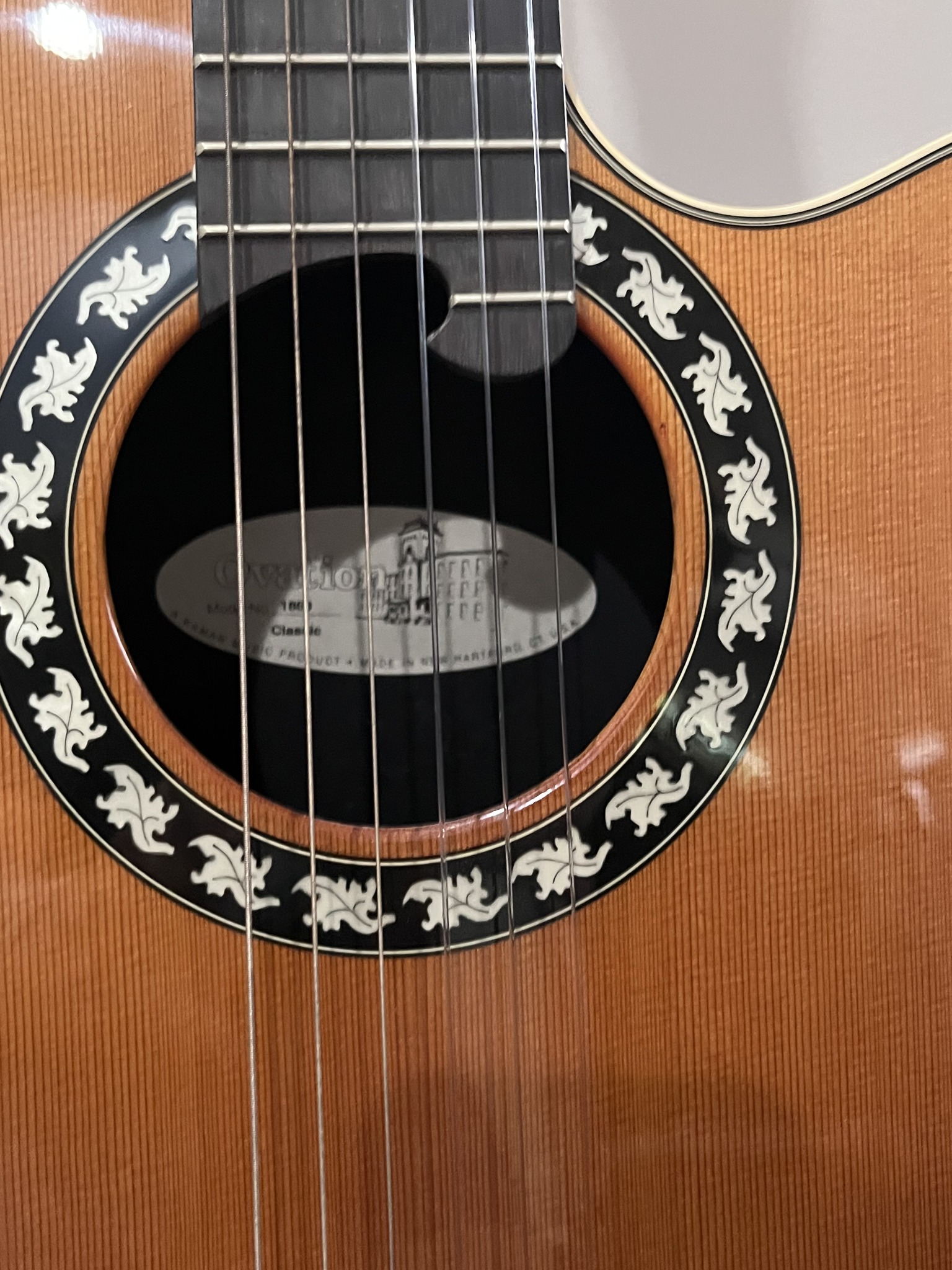 What are the specs of the 1863 Ovation classic acoustic electric 