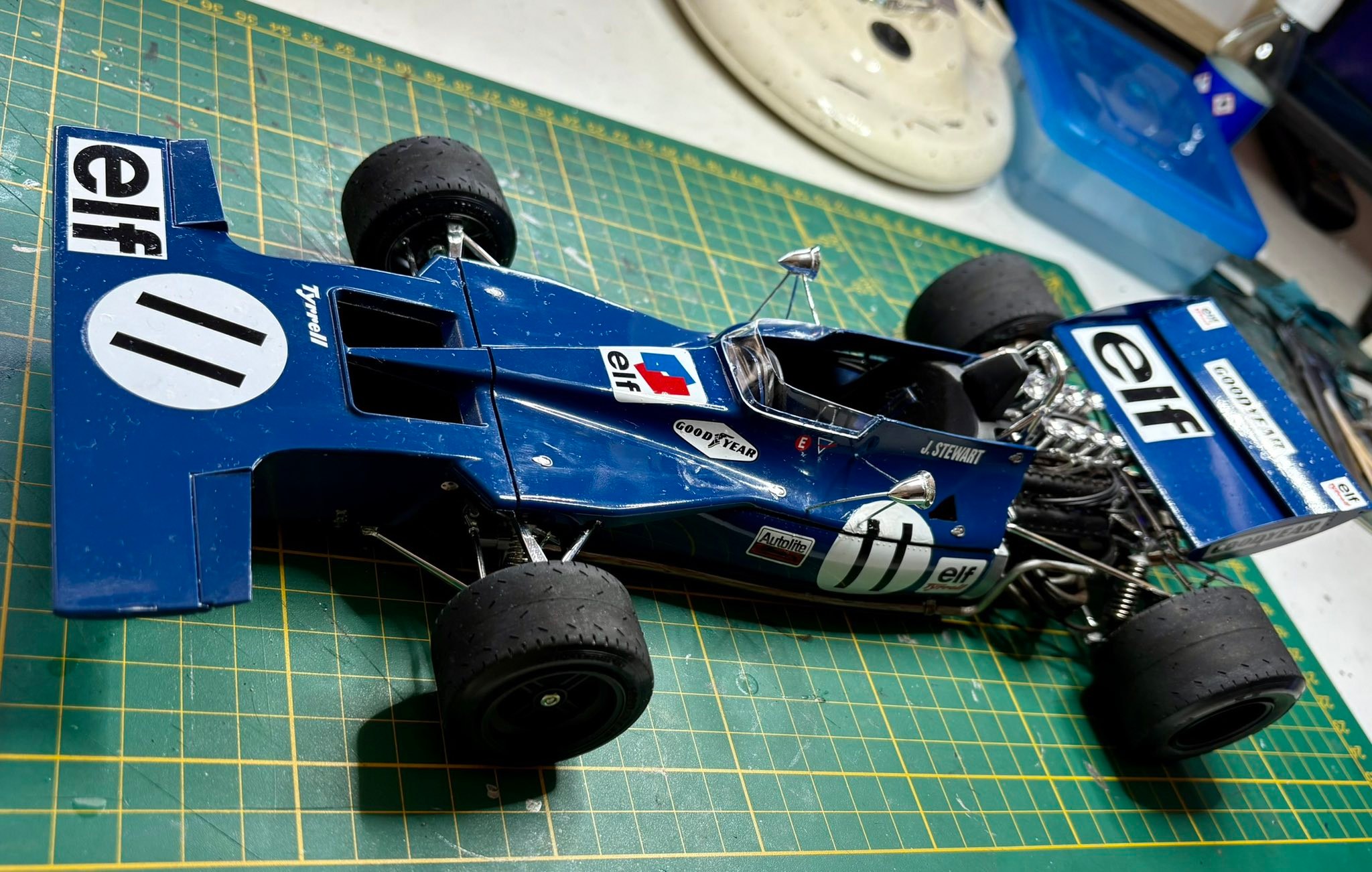 Tamiya 1:12 Tyrrell 003, version Jacky Stewart in Monaco GP