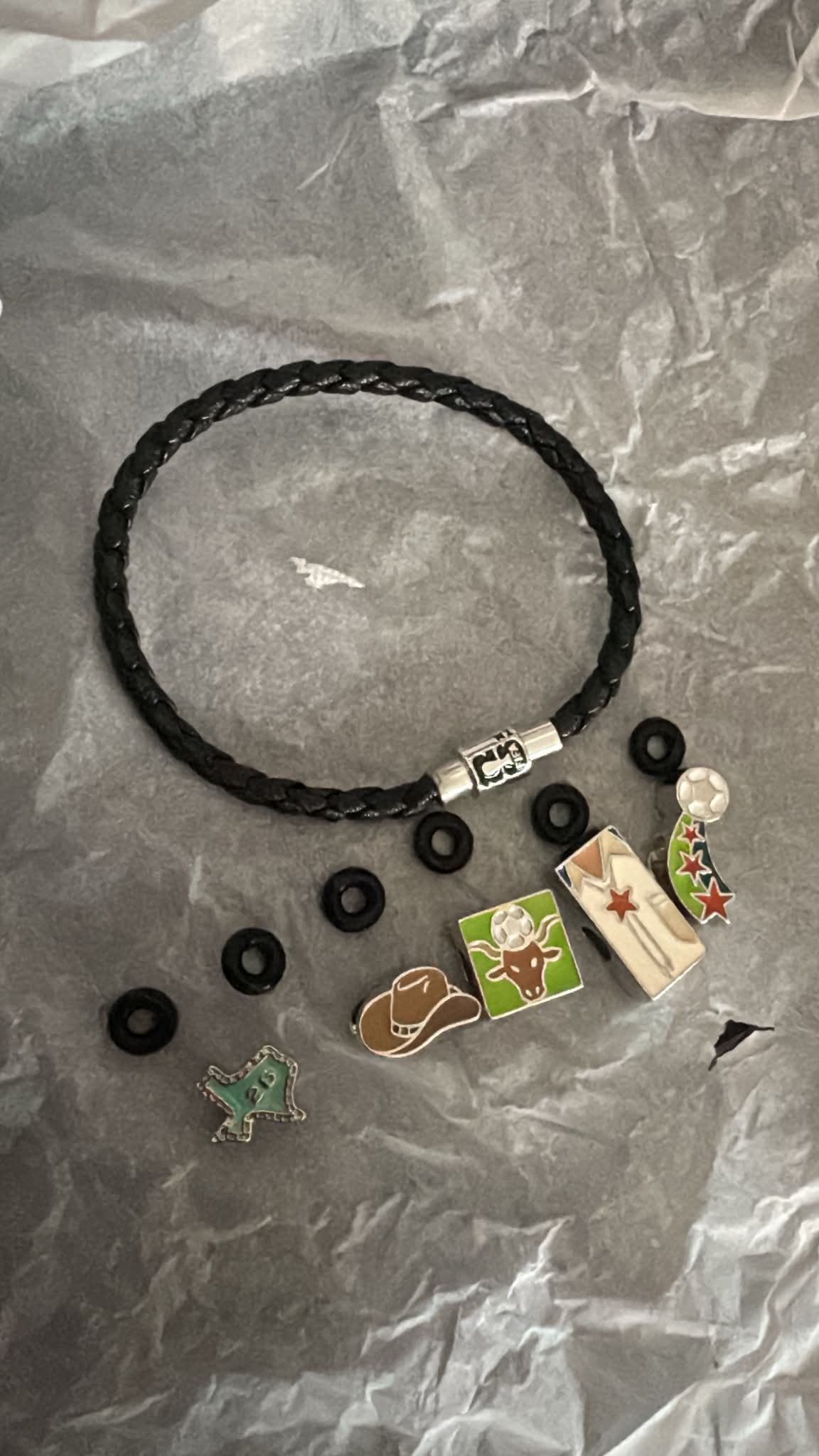Bank of America's customizable bracelets have become one of the