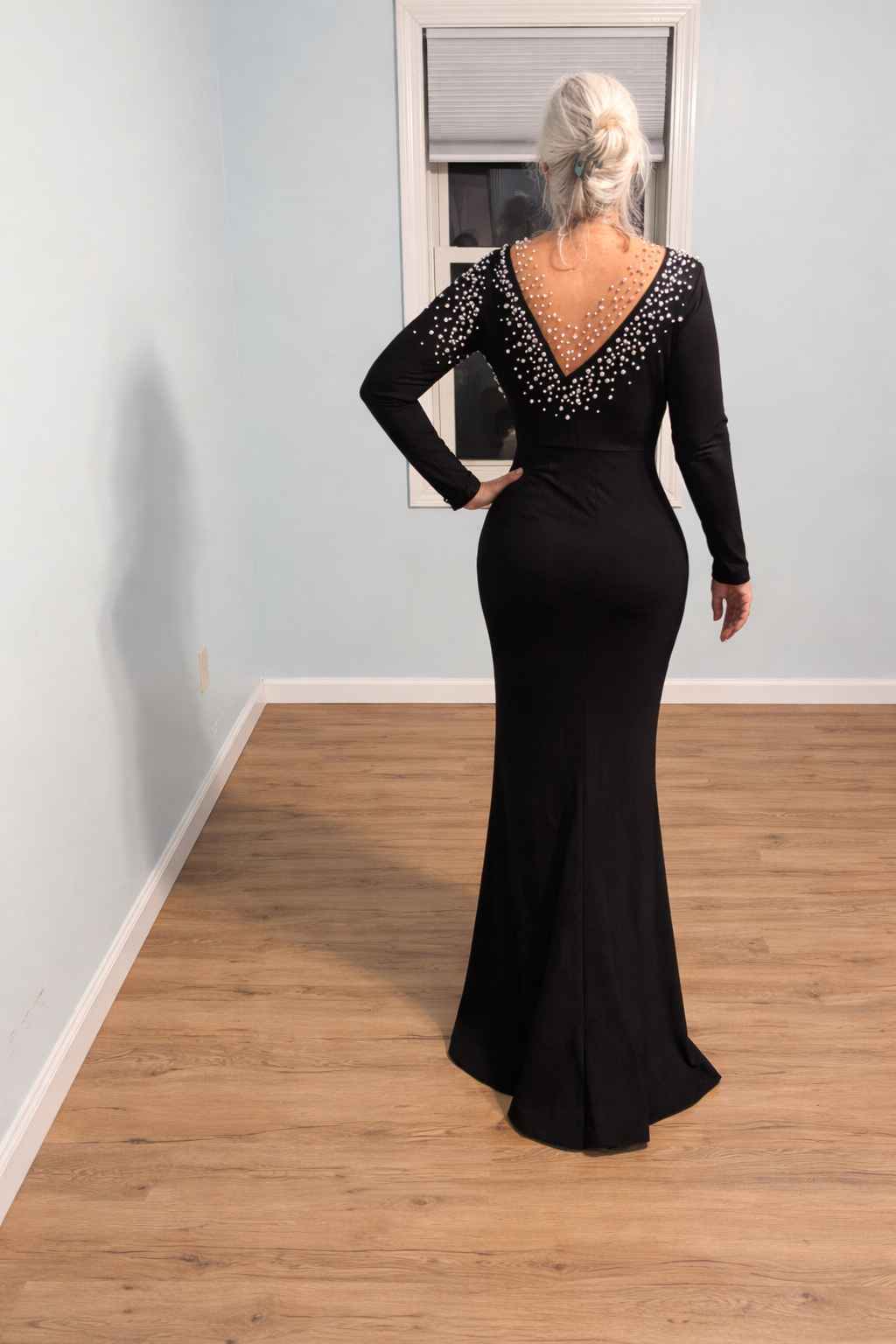 woosea women's split bodycon mermaid evening cocktail long dress Stunning black high neck gown in gently used condition. This elegant maxi length features a sleek mock turtleneck design with a secure button closure at the waistline:basque Form Fitting With Some Size:XXXL-46 How to Match Your