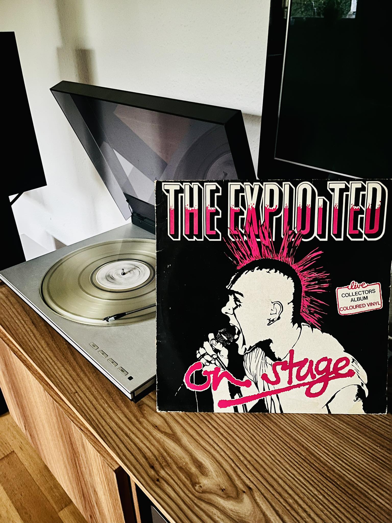 The exploited On Stage Live レッド Vinyl Exploited (The) Vinyl