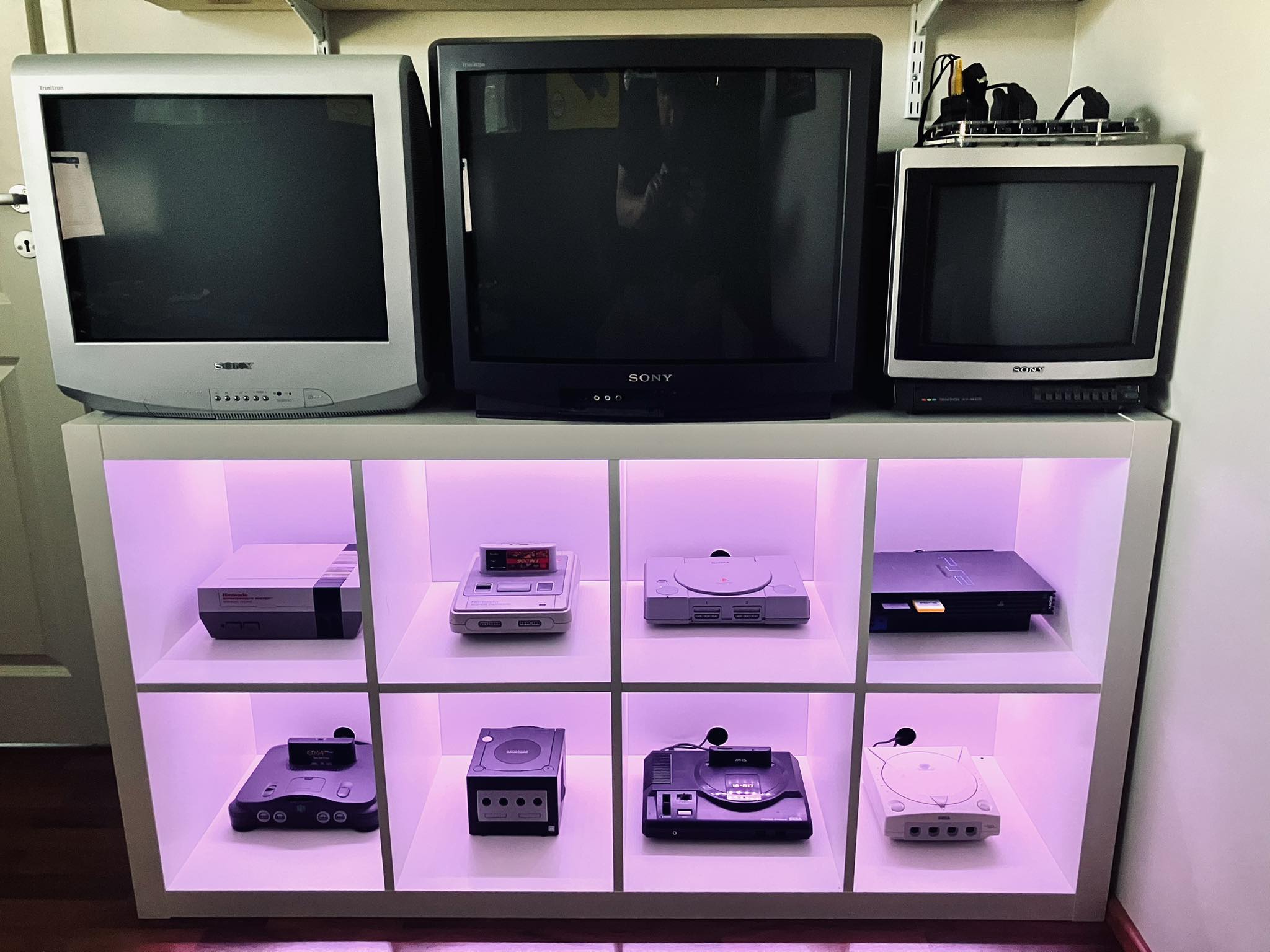Retro gaming setups from 80's, 90's, and 00's with modded hardware