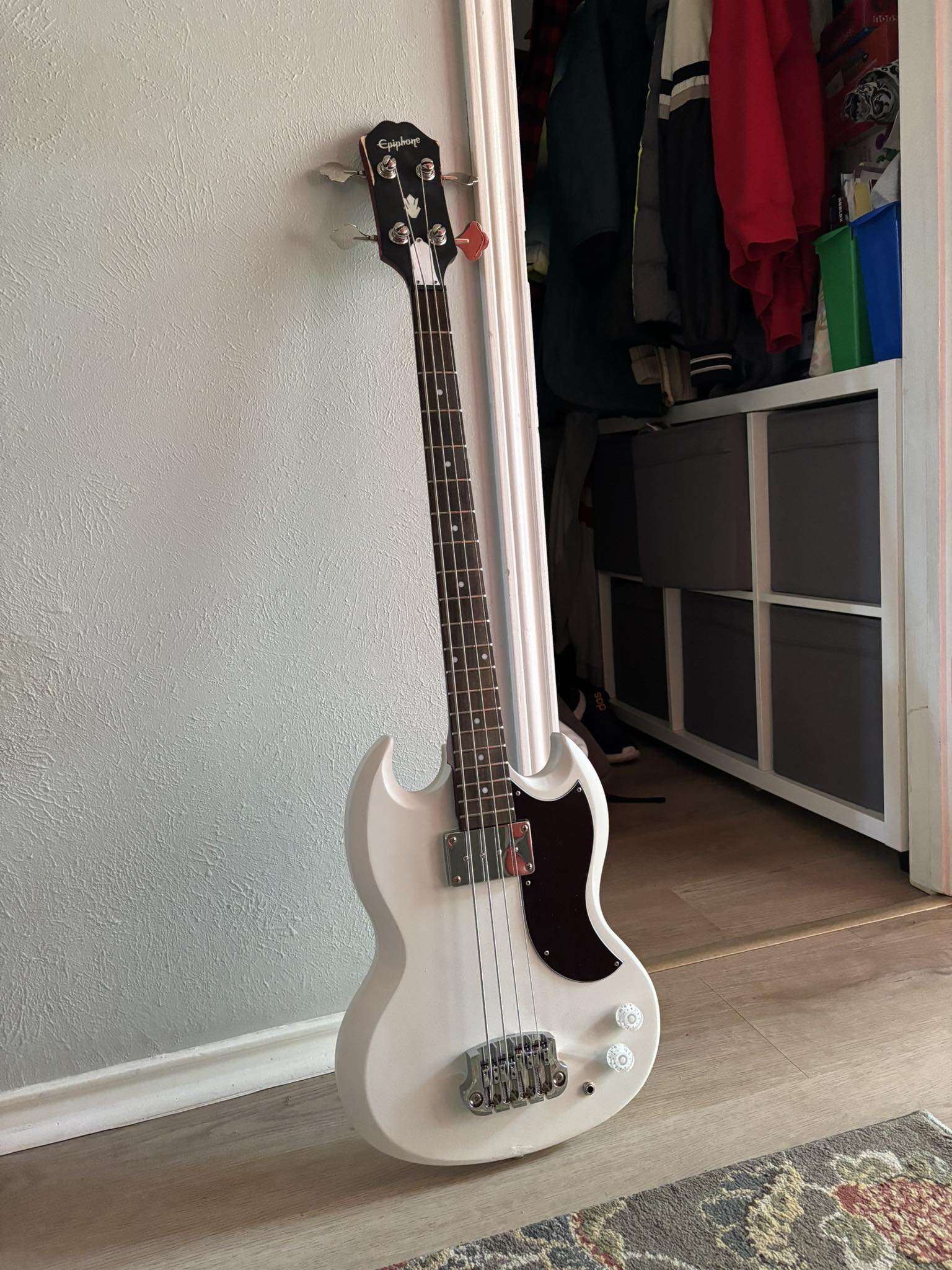 ベース Epiphone EB-0 mod Epiphone eb-o bass upgrade and modification