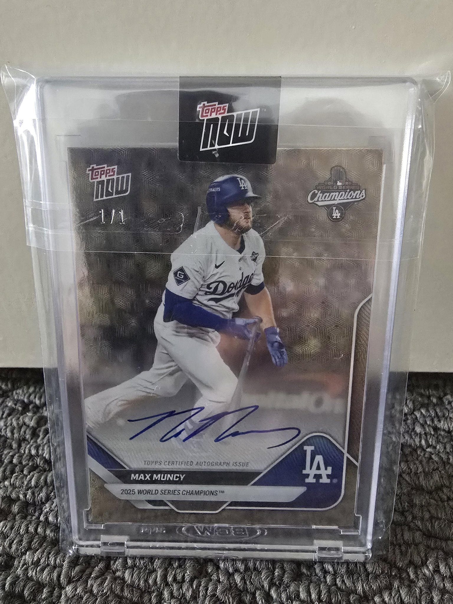 Value of Muncy superfractor card?
