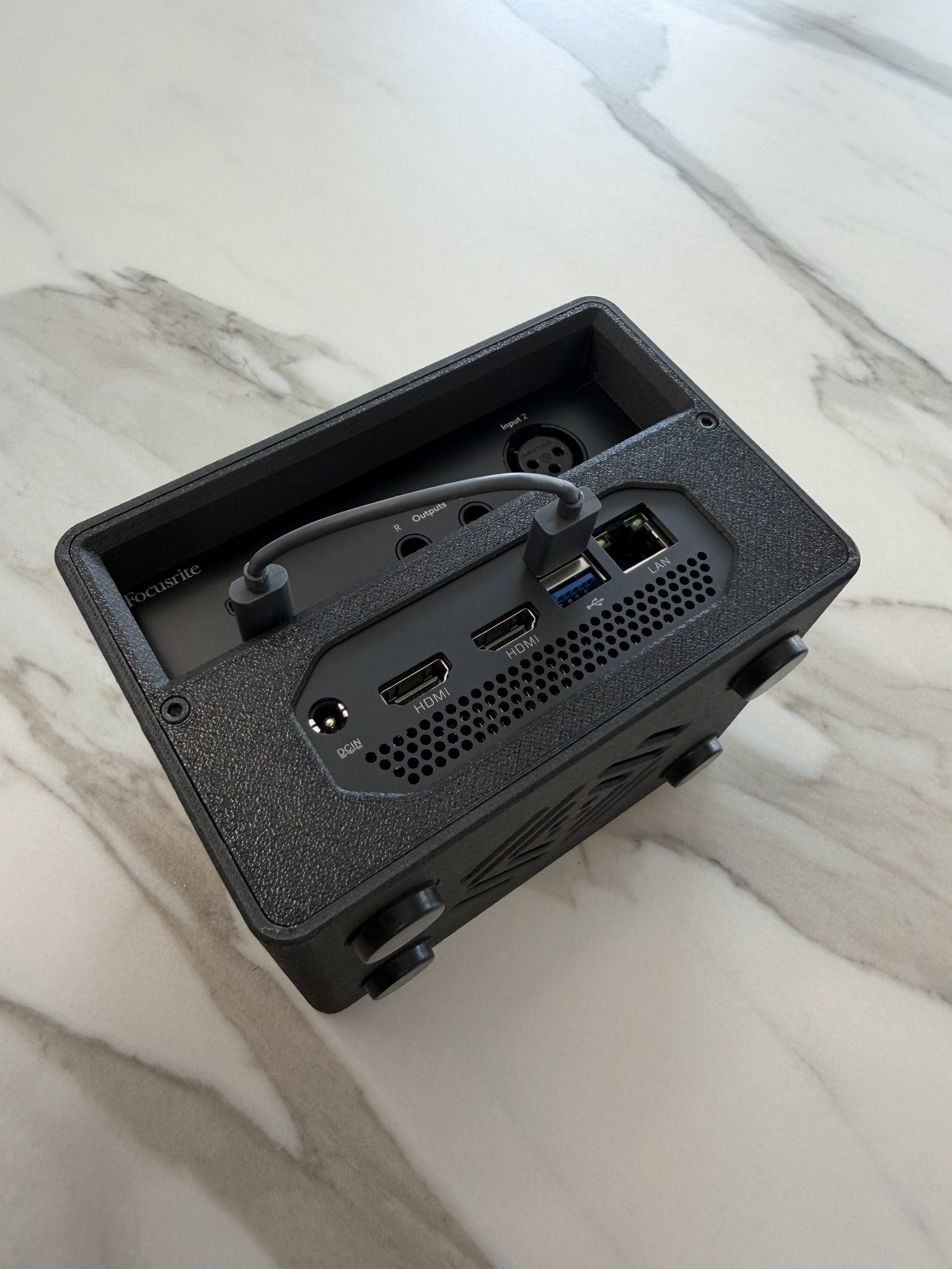 Custom 3D-printed case for Focusrite Solo 4th gen