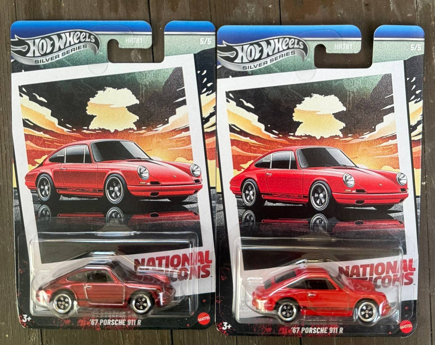 Hot Wheels '67 Porsche 911 R standard and chase versions