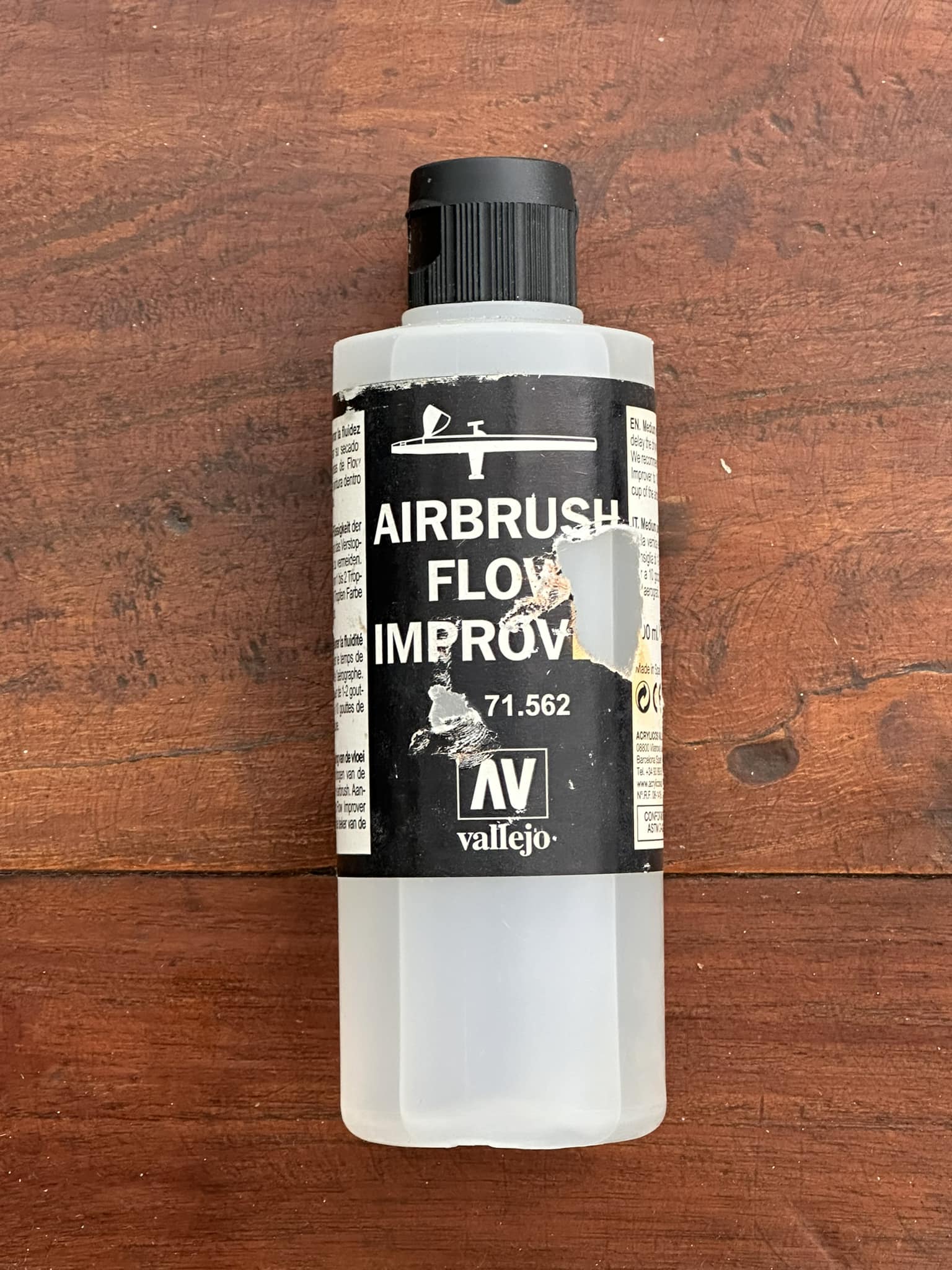 Vallejo Airbrush Flow Improver – 60ml Bottle With Dropper, For Acrylic Paints