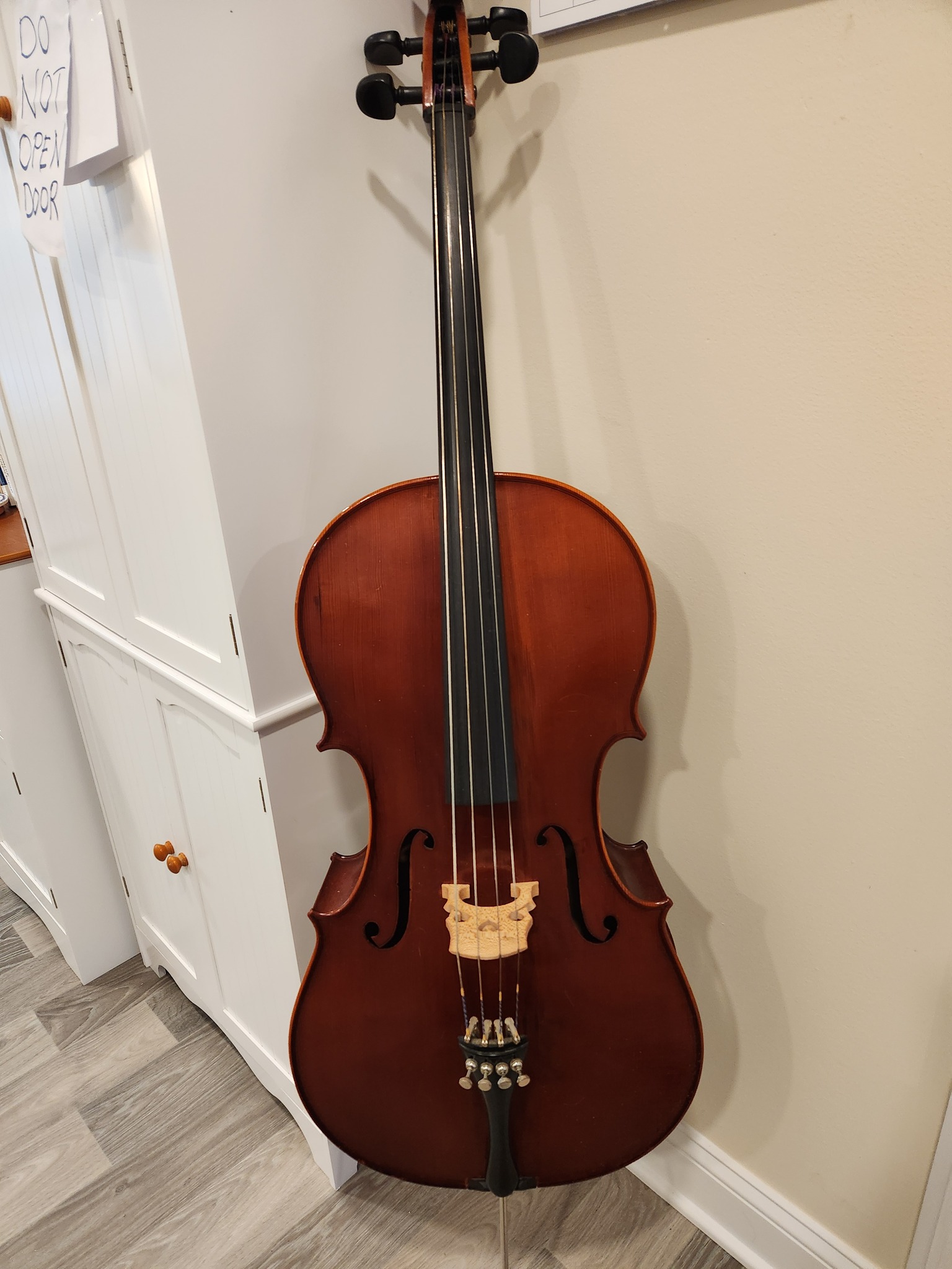 For sale: 4/4 Cello by Benedikt Lang, Mittenwald (1981)** I am