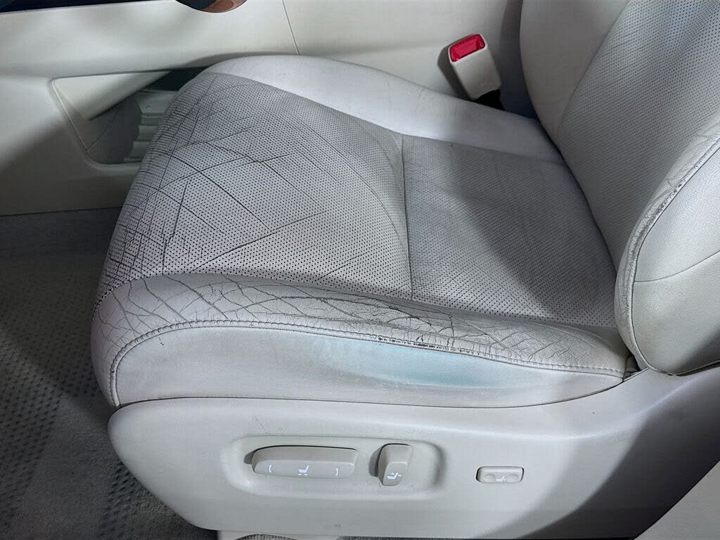 Driver Bottom Leather Seat Cover – Ivory Tan – Fits Lexus RX330 / RX350 / RX400 (2004-2009)