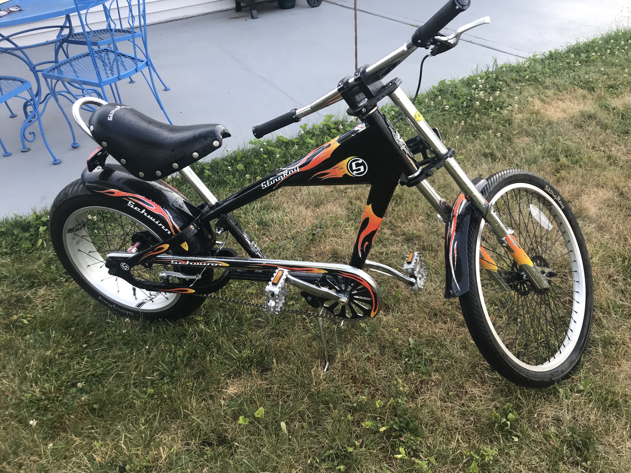 schwinn midtown bicycle Riverwalk 26in sync-220526-10 AGV K5 S Darkstorm Color:OATMEAL Riding around town is