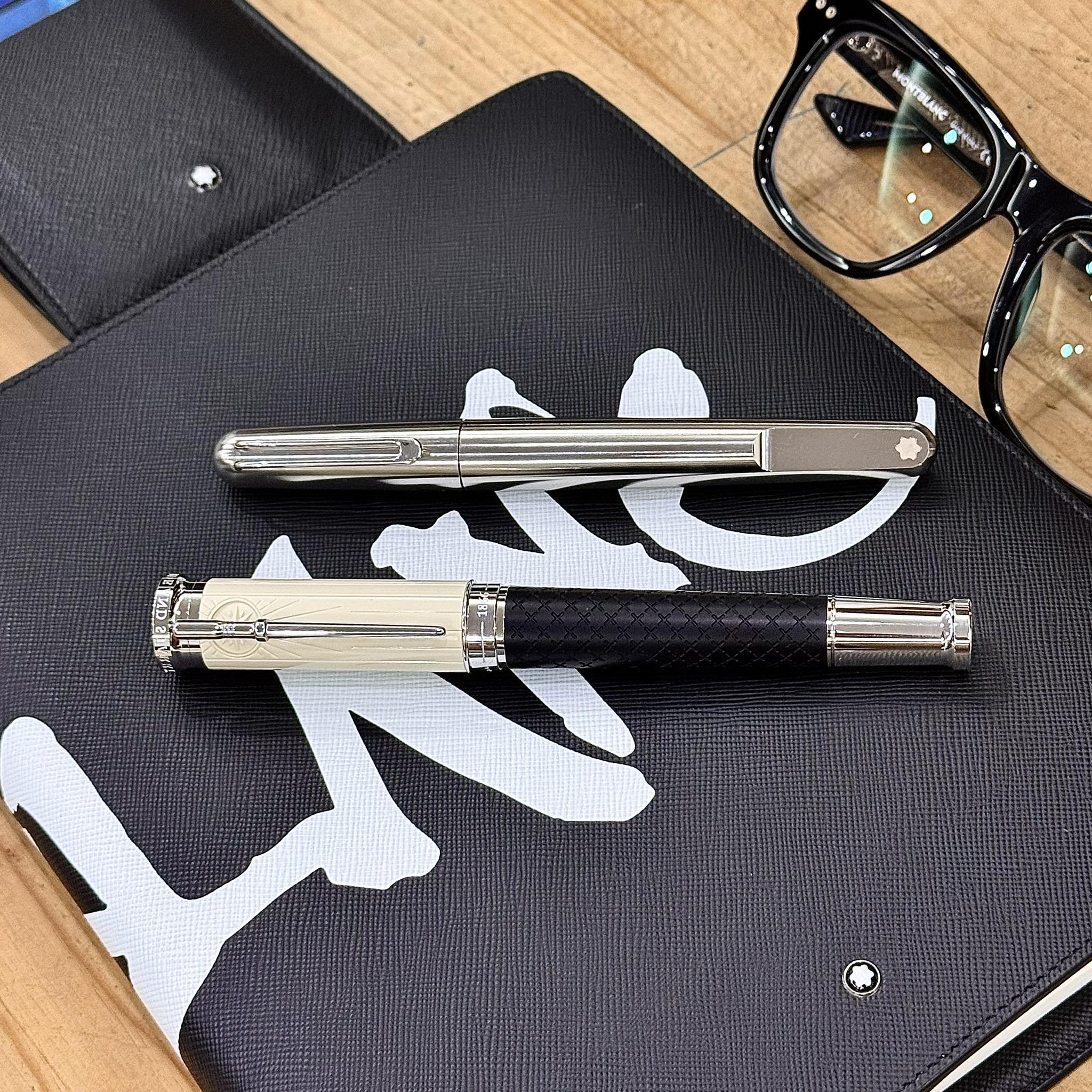 Montblanc M Red and Robert Louis Stevenson pens at discount