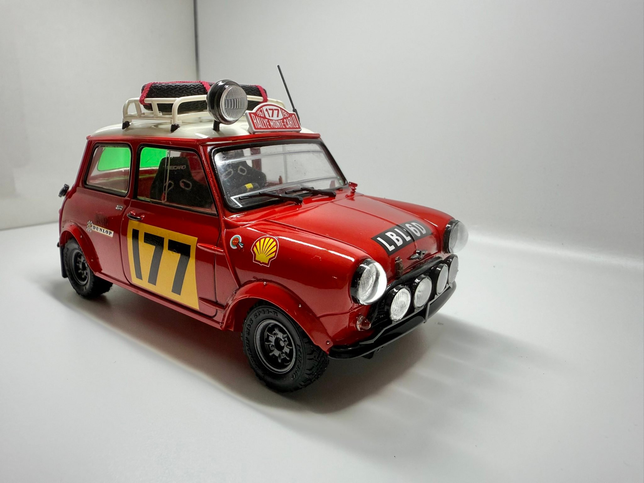 Fujimi 1/24 mini cooper model kit