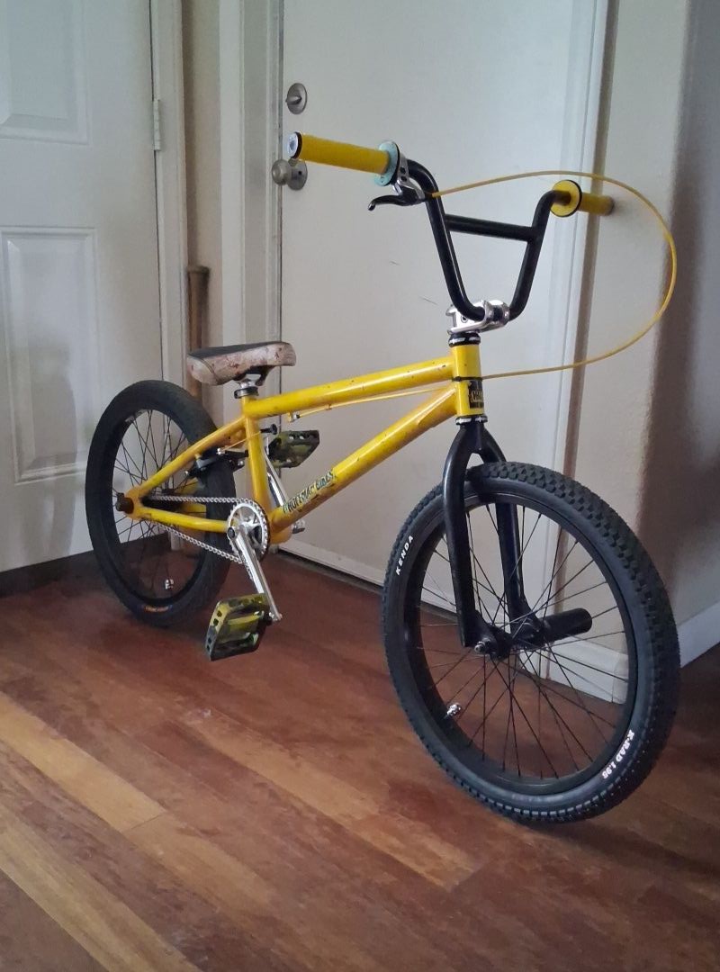 Hoffman Loyalty BMXバイク Refurbished 07 Hoffman Loyalty BMX rides well on ramps