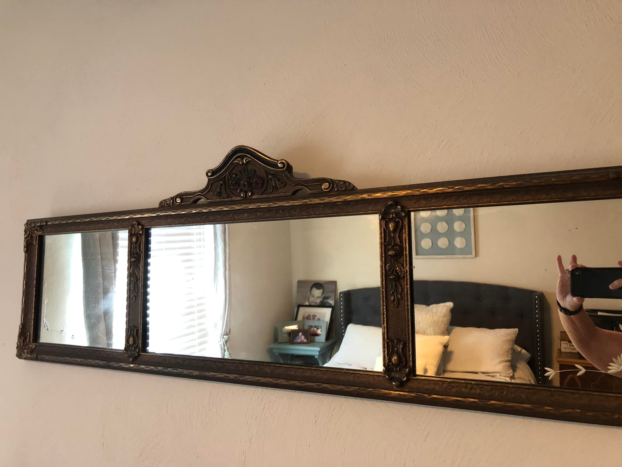 Pocket mirror. from the QUALITY FURNITURE COMPANY, 905-907 8th