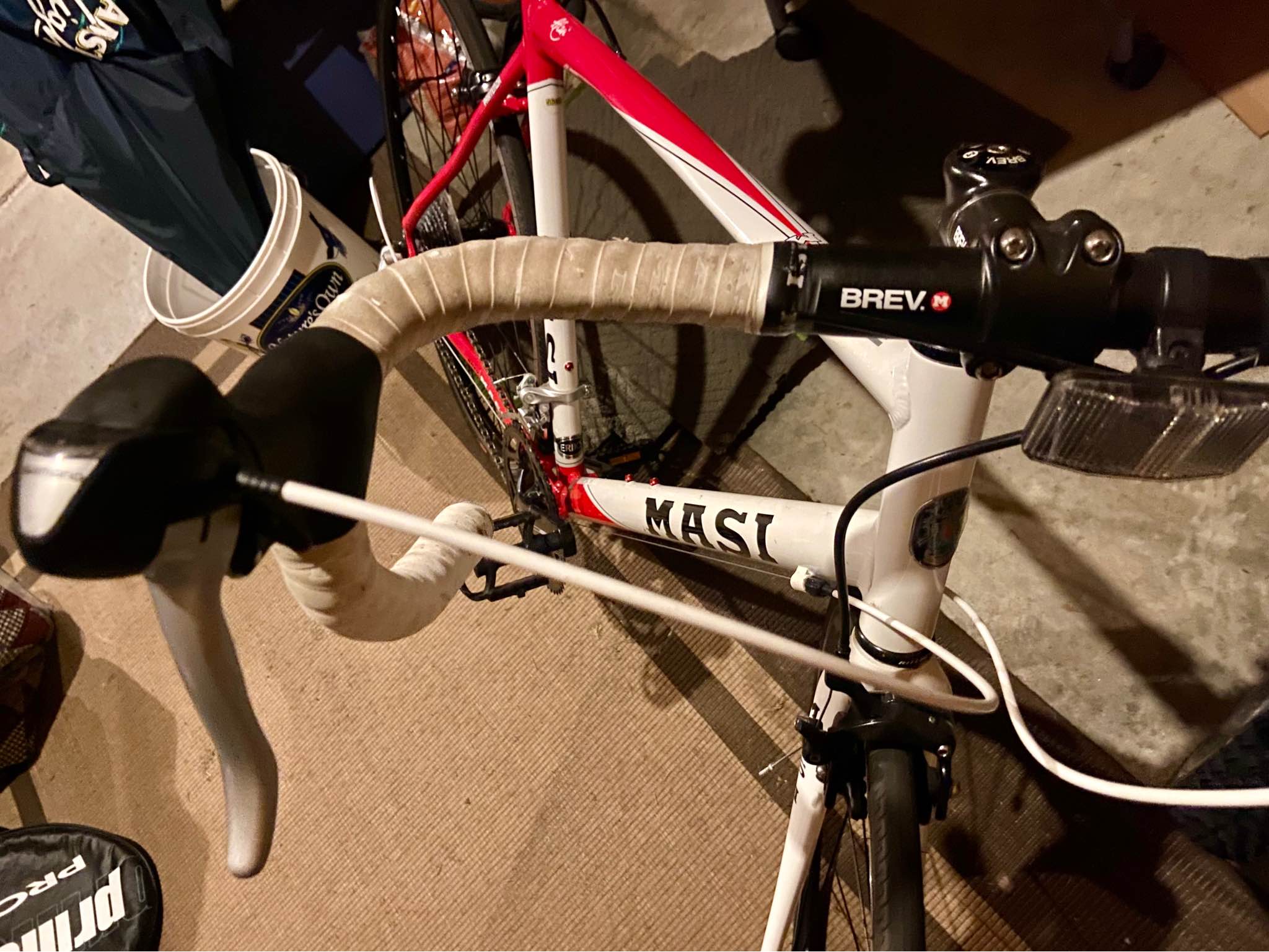 $350 obo Partenza Sizes: 56cm Colors: White / Red, Weight: 22.5 