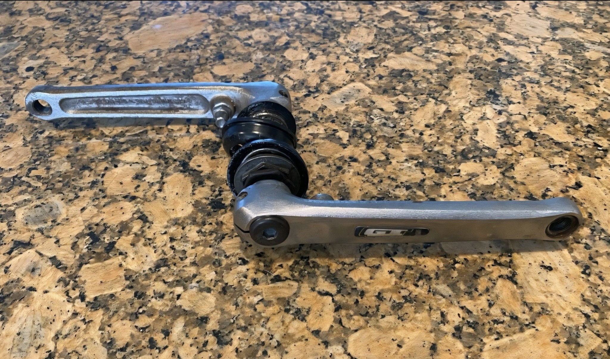 GT 3pc cranks information and compatibility?