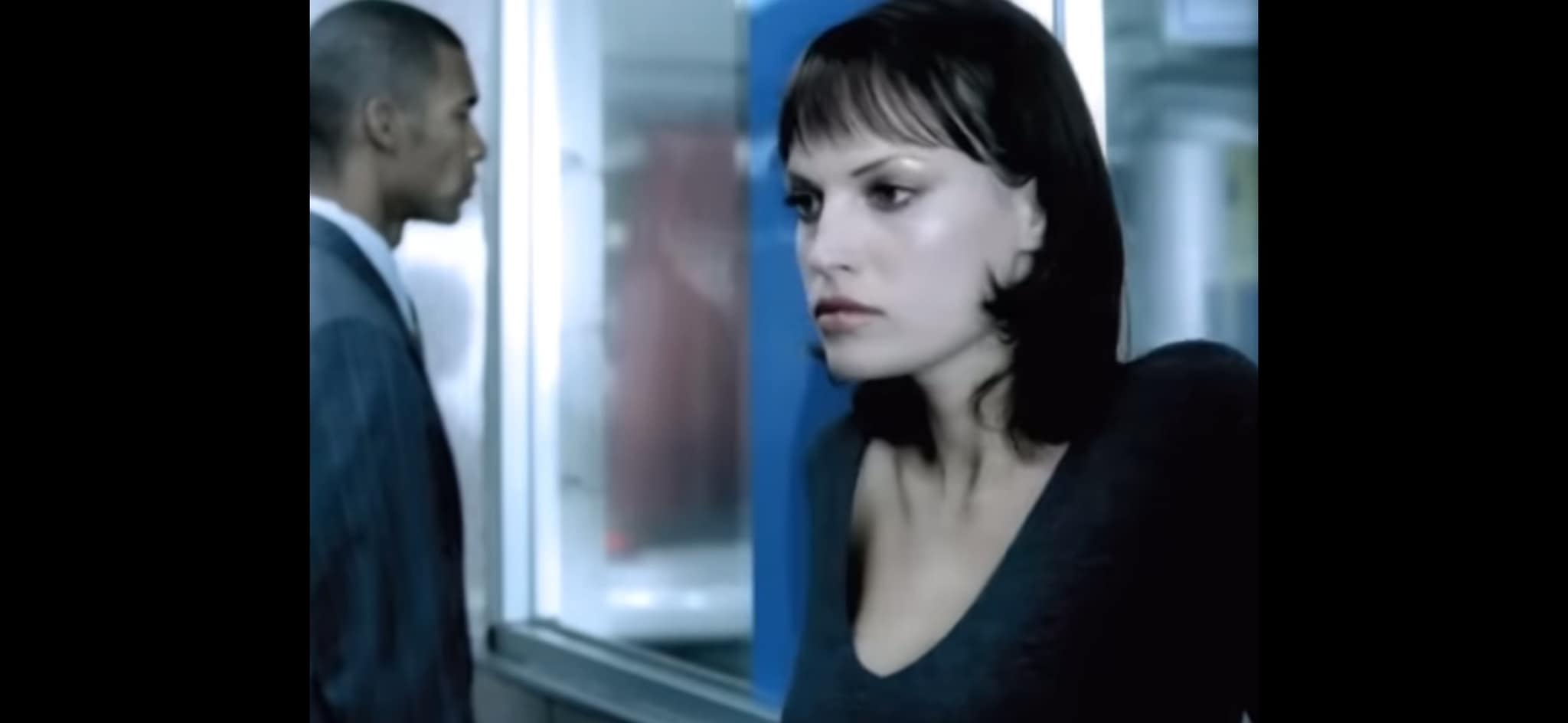 ❤️Jolene in Fountains of Wayne music video “Denise” (1999 