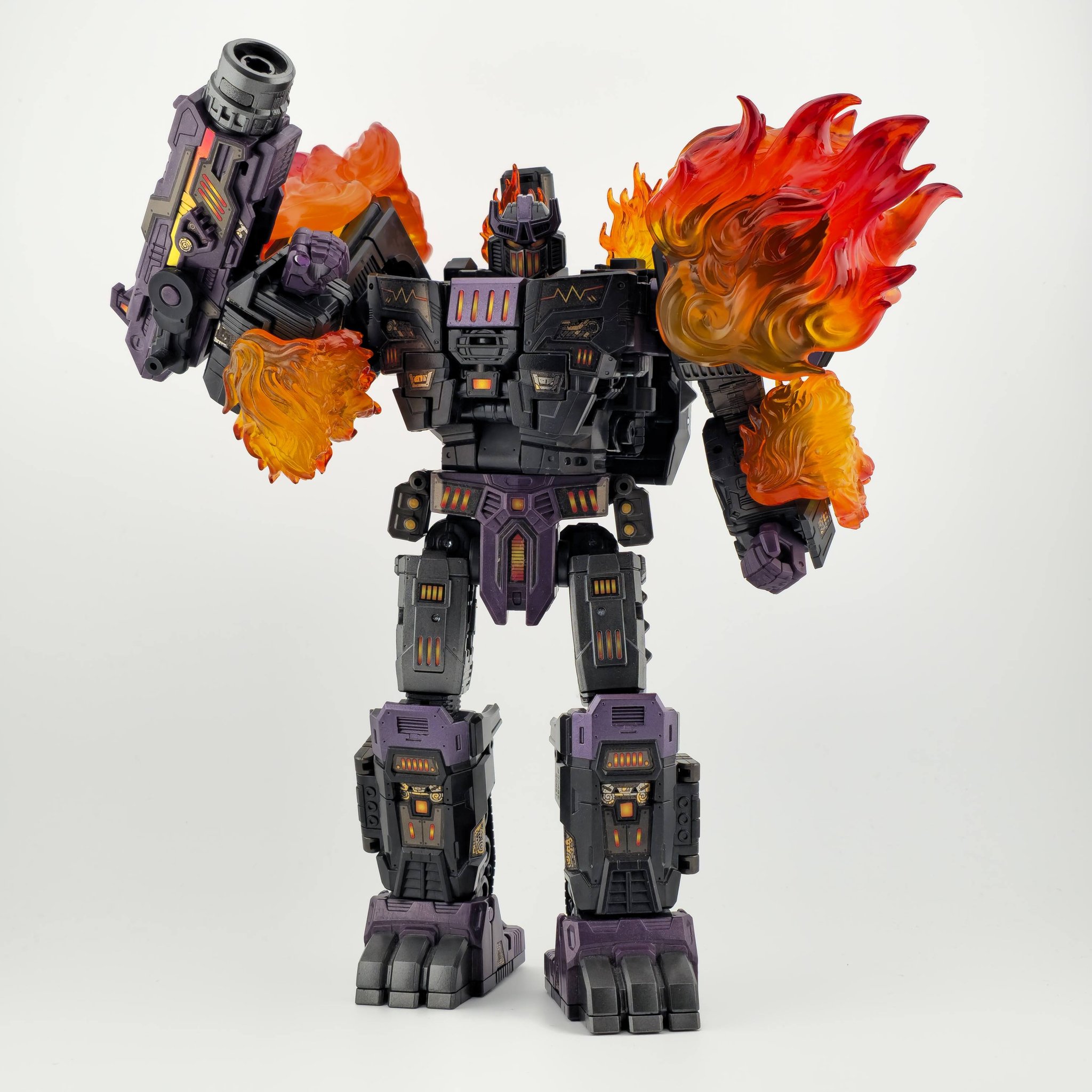 Megatronus Prime upgraded with DNA Design DK-74