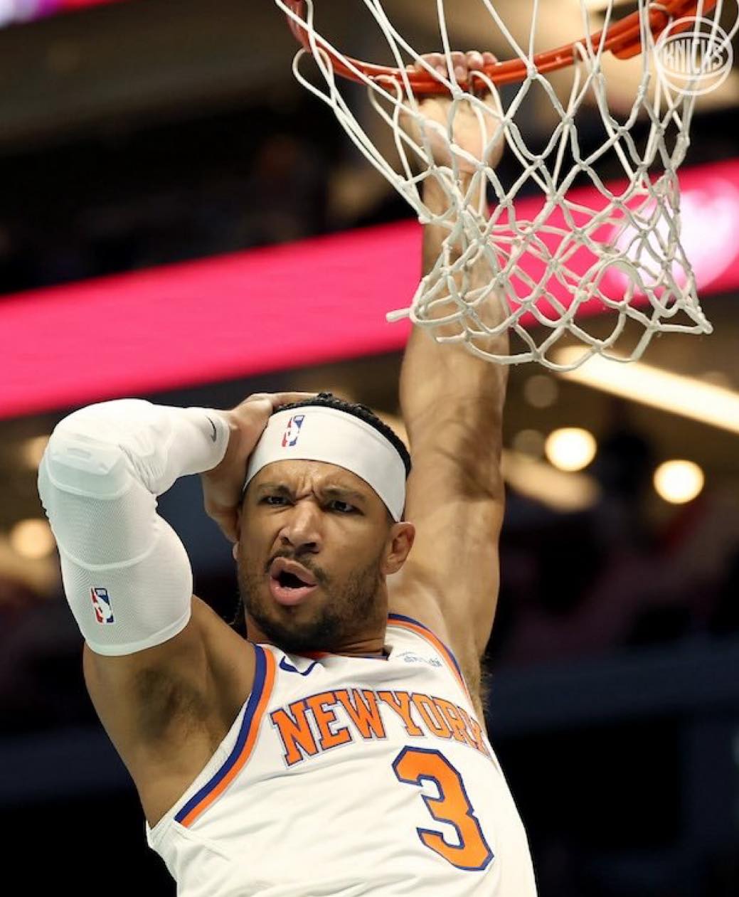 Josh Hart did it all as the New York Knicks blew out the