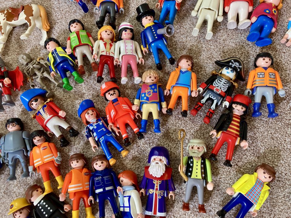 Playmobil 3468-esp - Television International van 1984 The set
