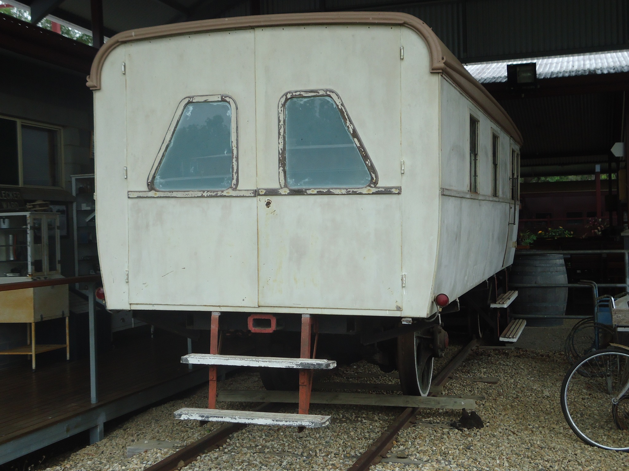 Australian Railways - Past and Present | QGR RAIL AMBULANCE - MAREEBA