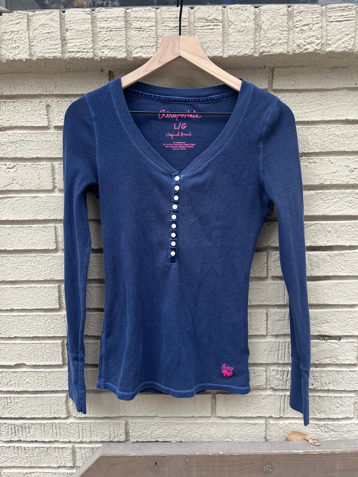 Vintage 2011 Aeropostale Navy Blue Henley Waffle Button Top y2k 90s