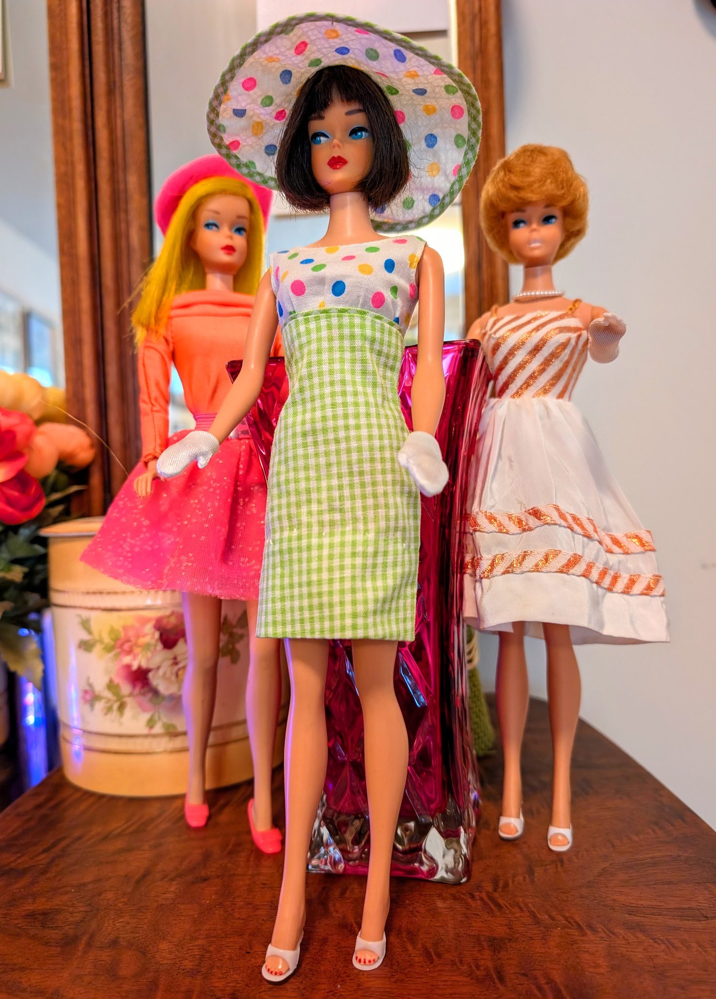 Lunch at the club outfit / a day in the sun barbie