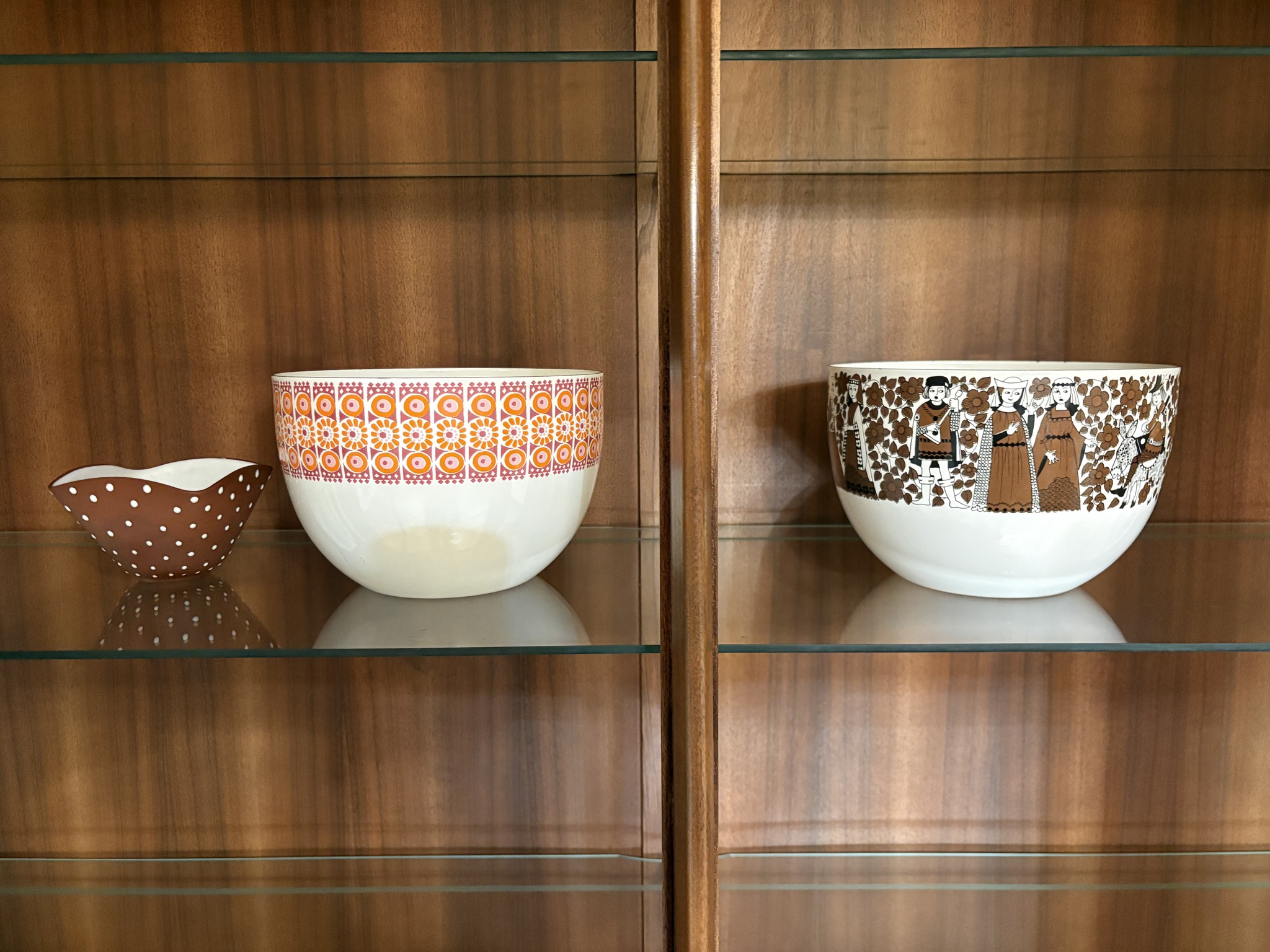 Kai Frank Arabia Enamel Bowl Find in Burnsville, MN