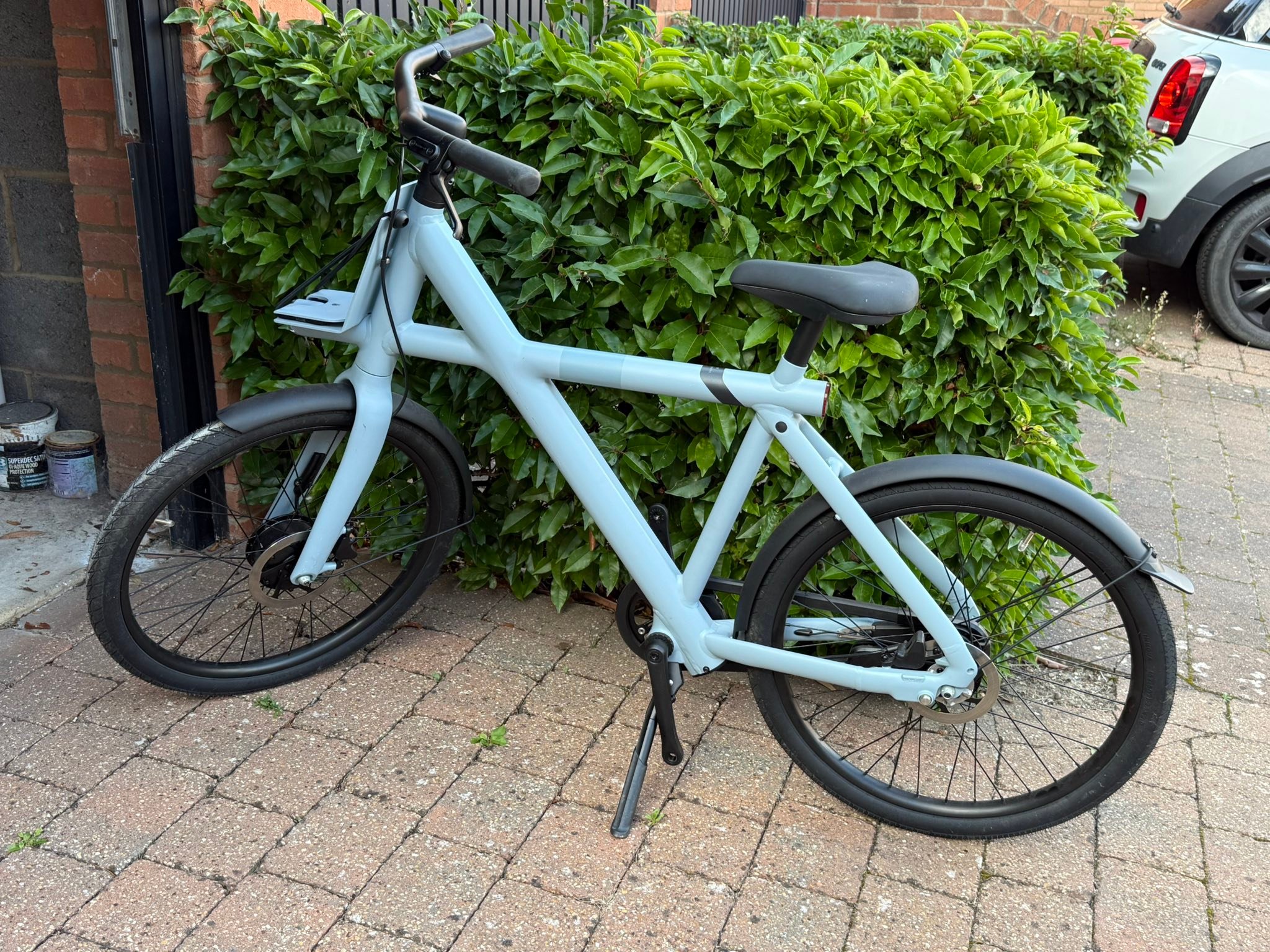 VanMoof x3 for sale - 34 miles only ridden. Pedals are off as this 